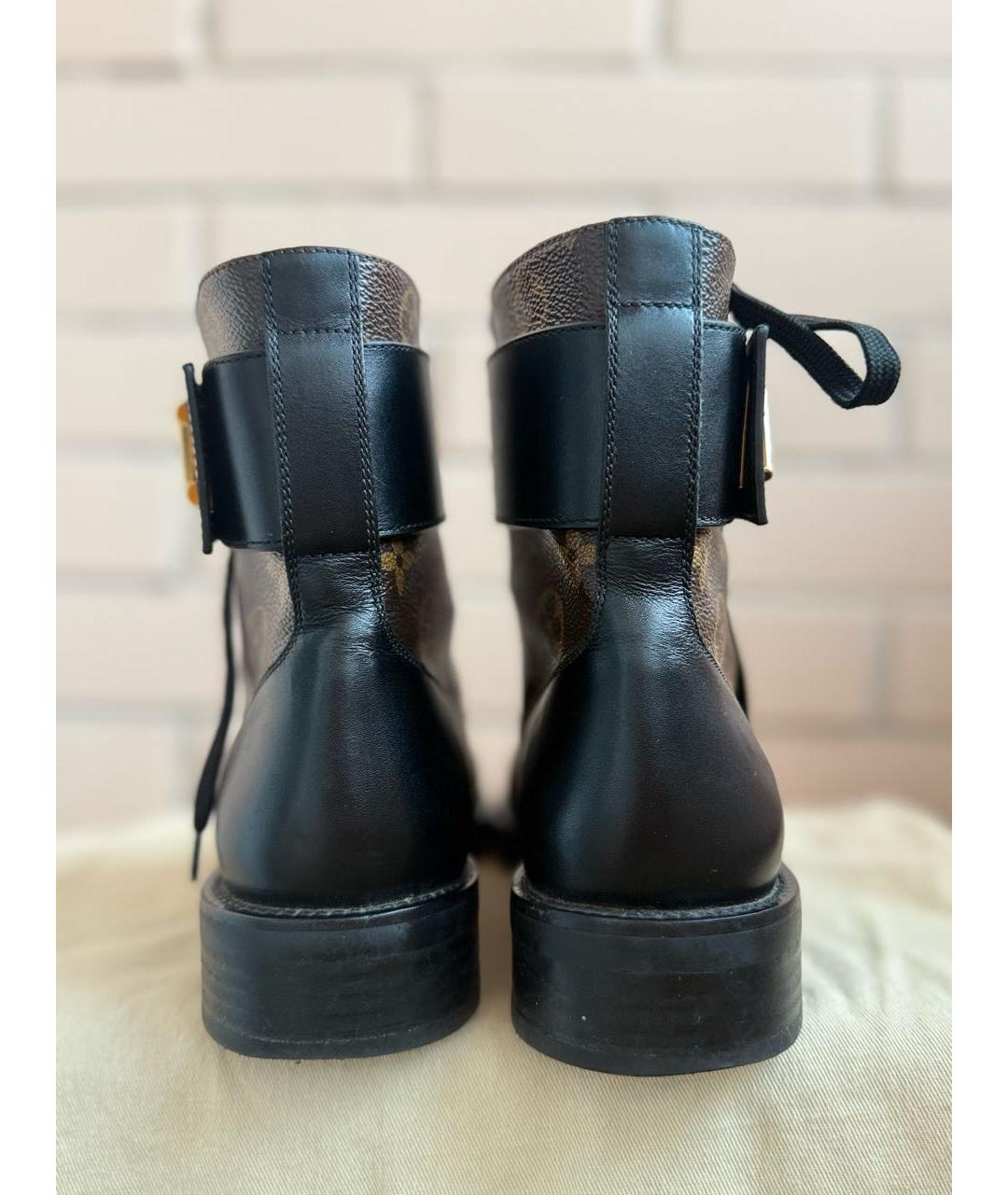 LOUIS VUITTON Коричневые ботинки, фото 4