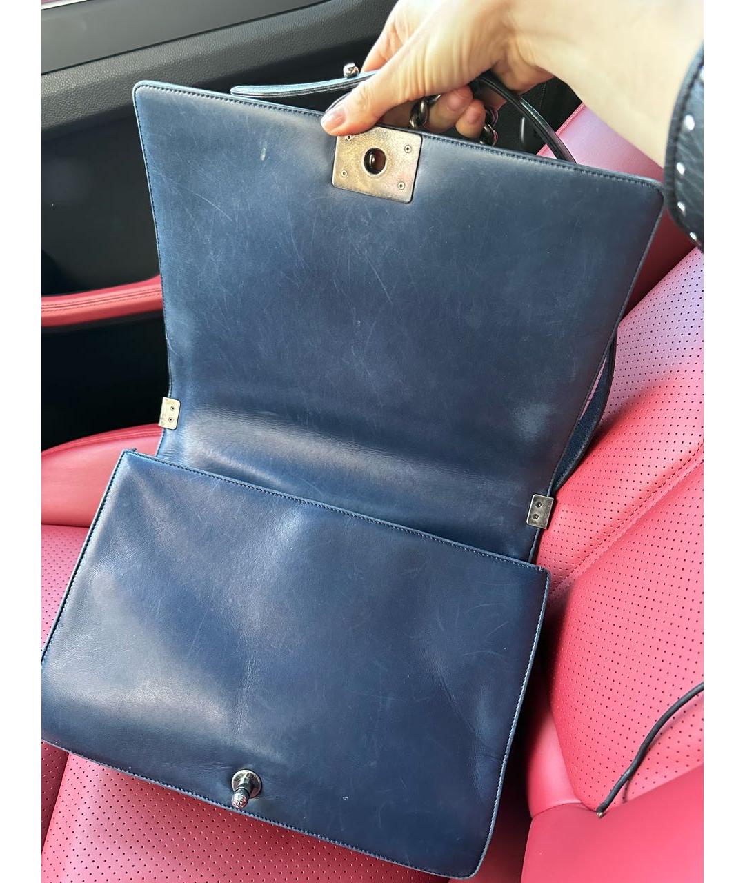 CHANEL PRE-OWNED Темно-синяя кожаная сумка через плечо, фото 3
