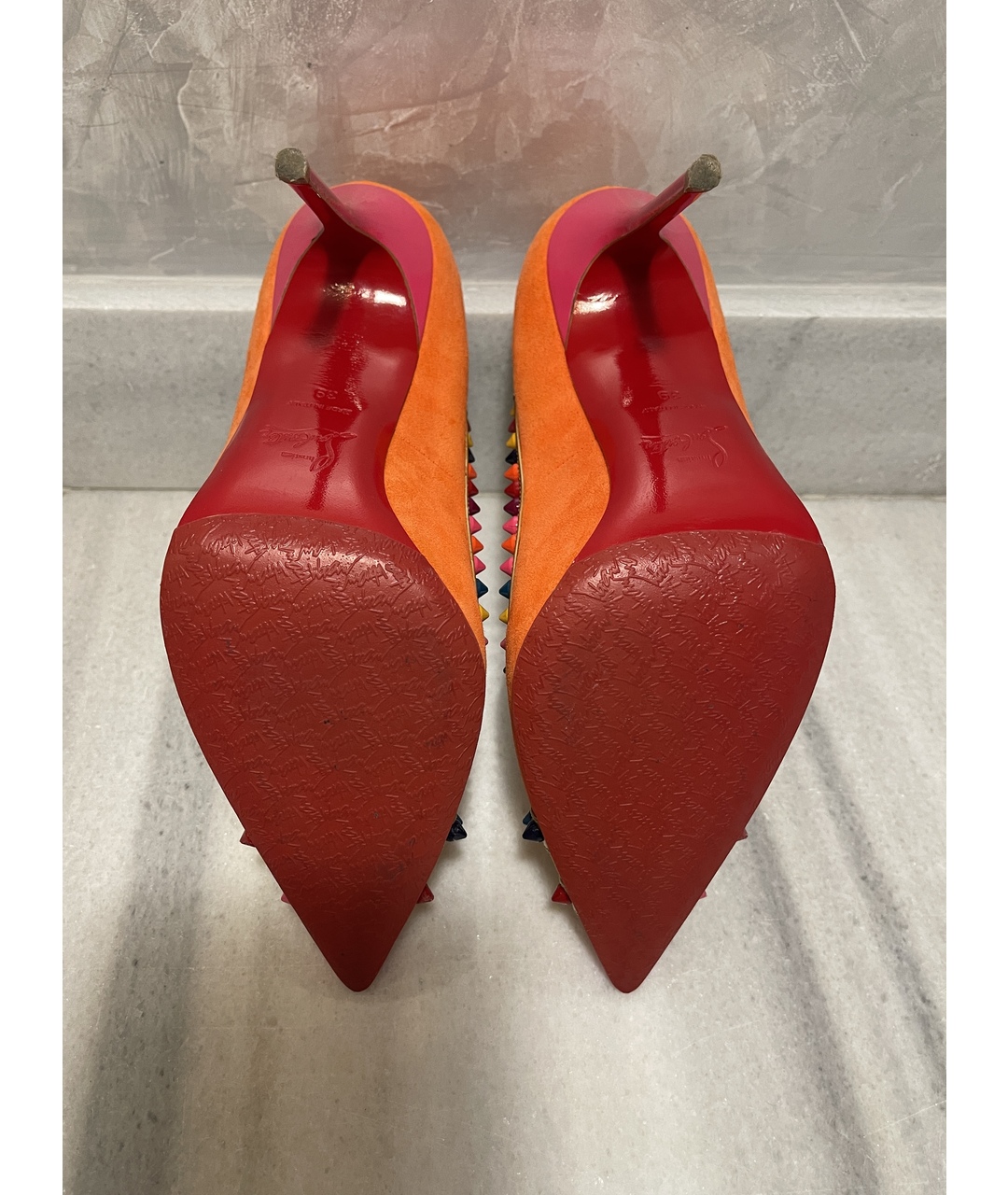 CHRISTIAN LOUBOUTIN Оранжевое замшевые туфли, фото 5