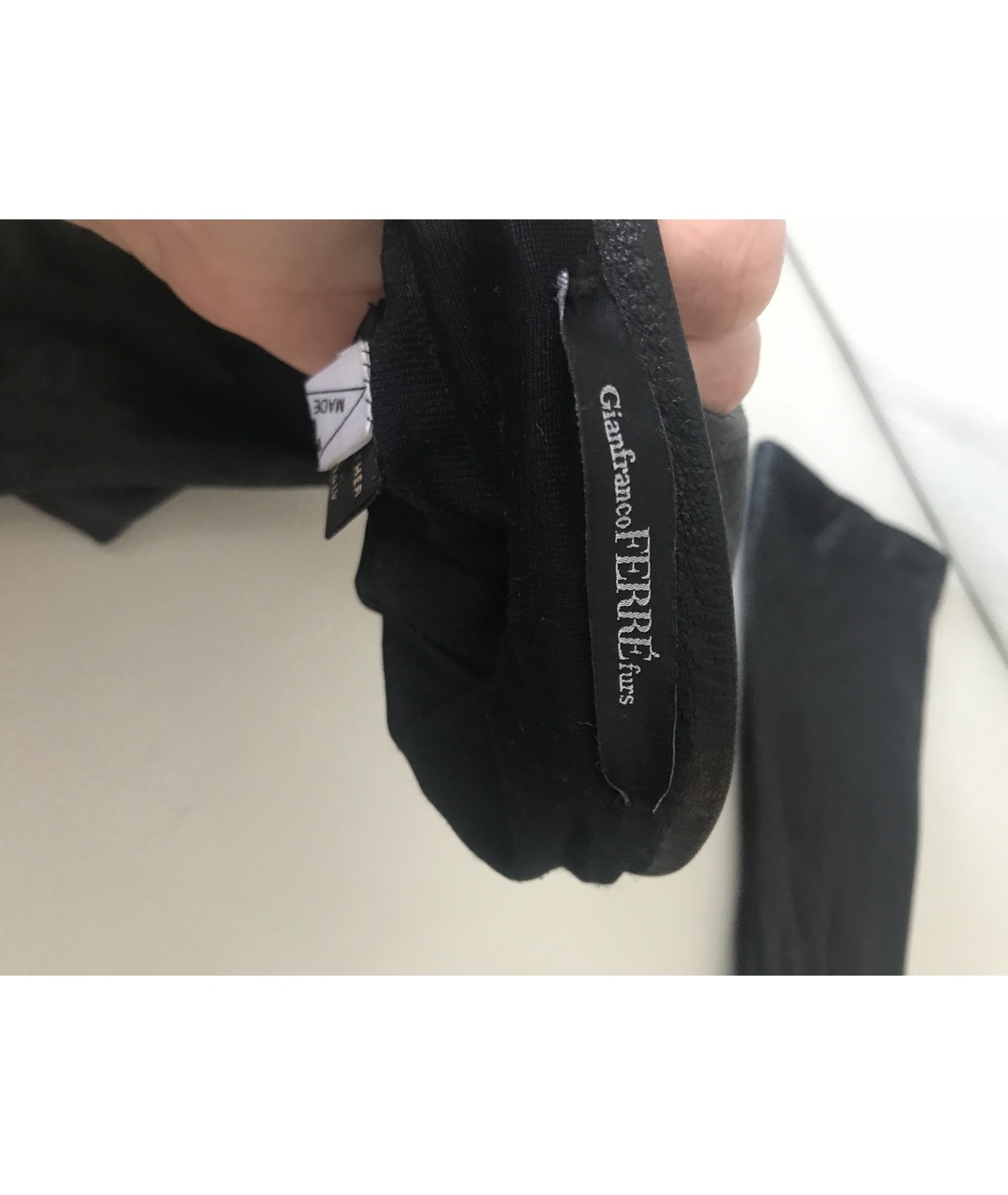 GIANFRANCO FERRE Черные кожаные перчатки, фото 3