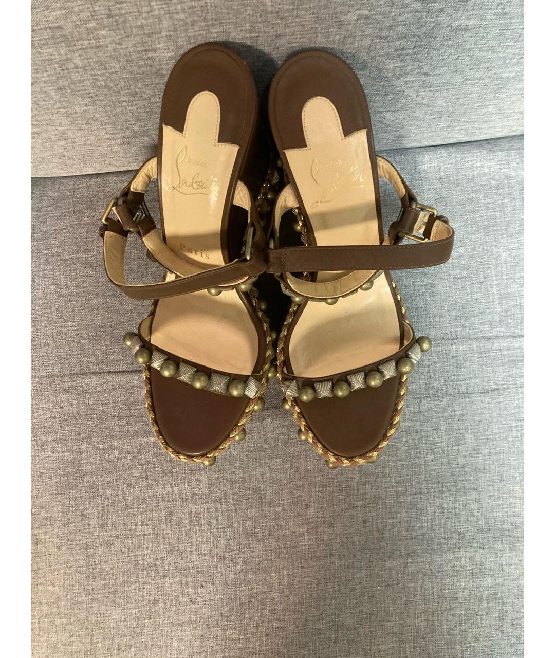 CHRISTIAN LOUBOUTIN Коричневые кожаные босоножки, фото 3