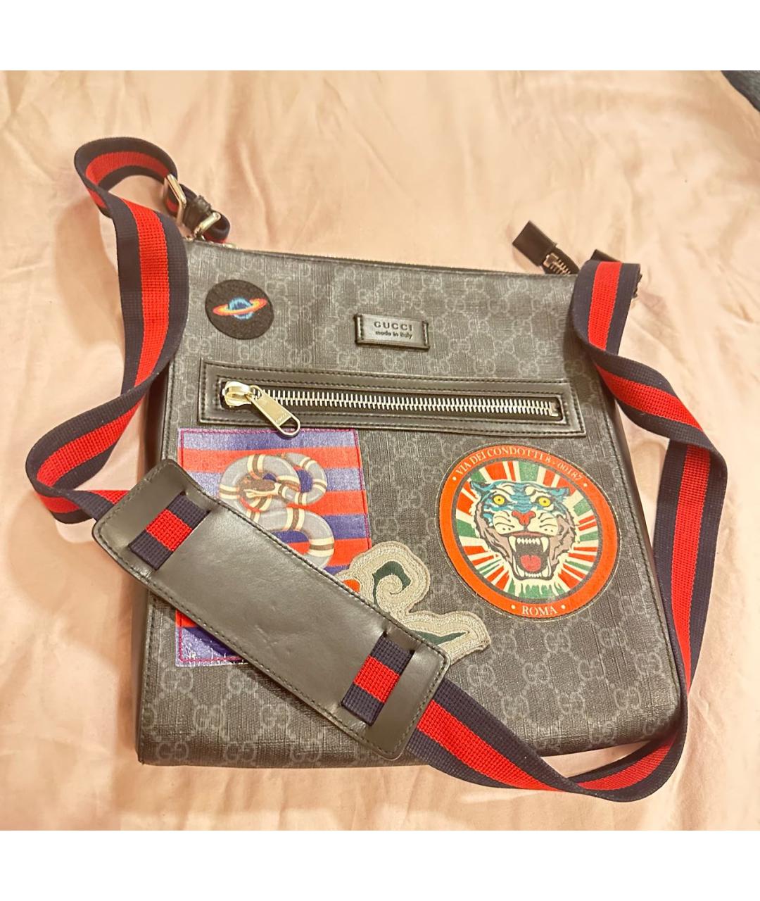 Gucci messenger bag with 2025 patches