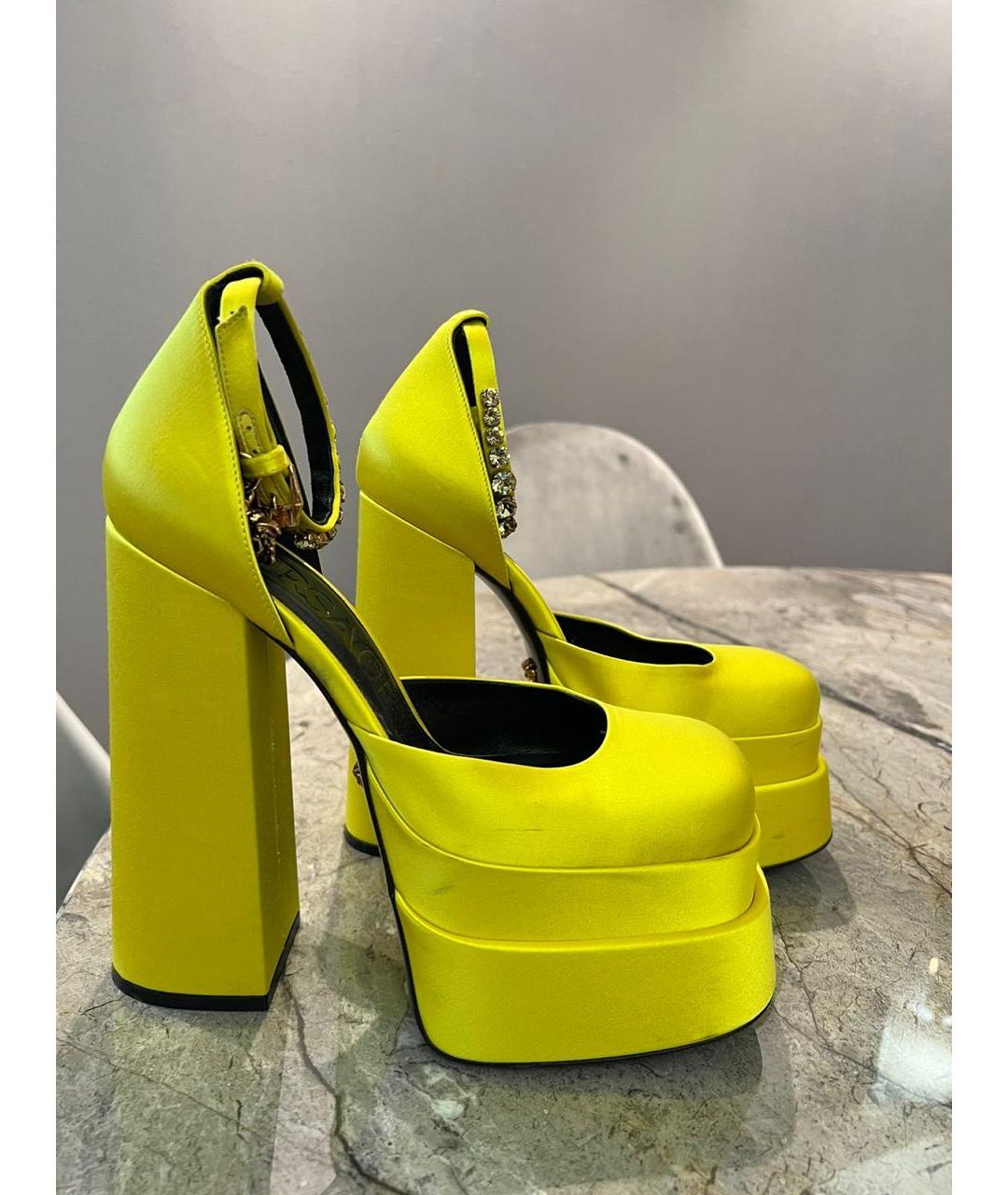 VERSACE Желтые текстильные туфли, фото 6