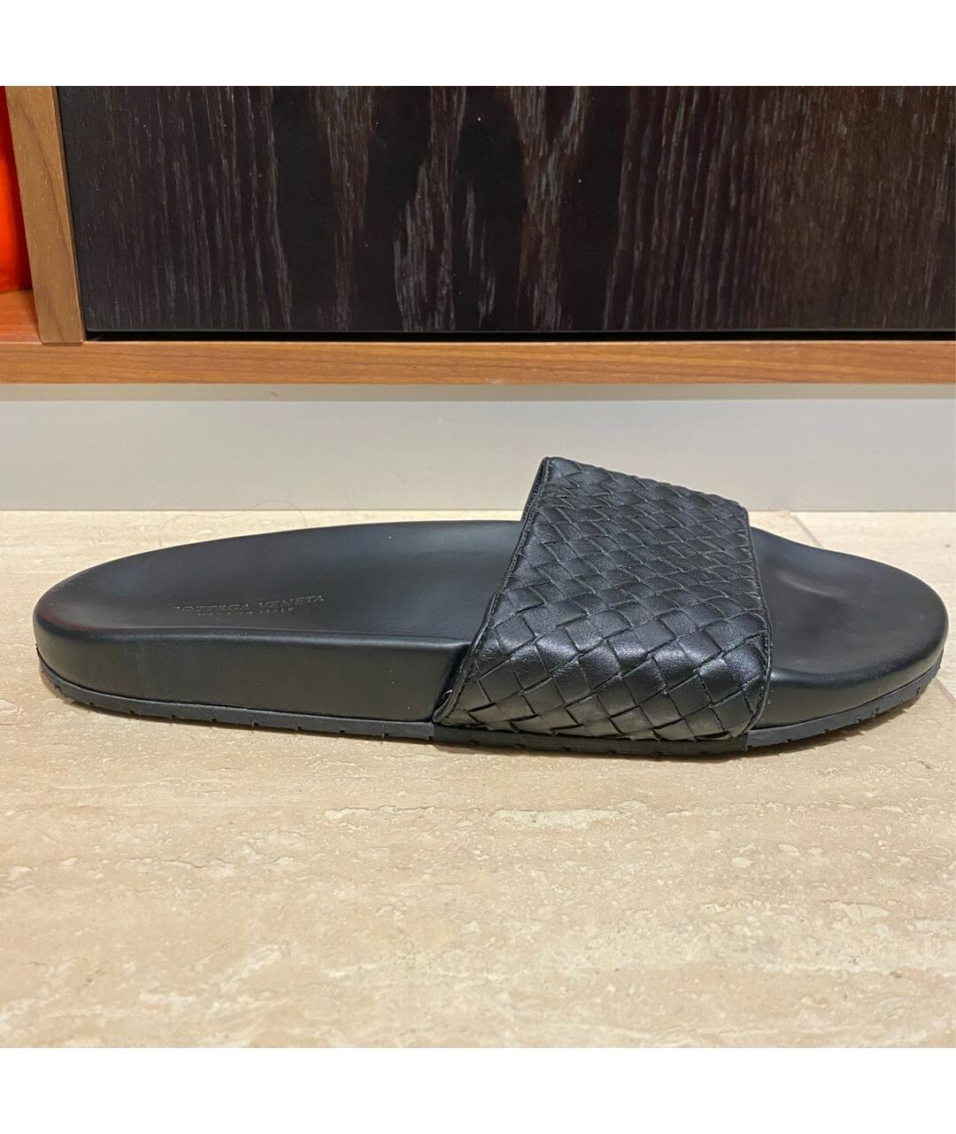 BOTTEGA VENETA Черные кожаные сандалии, фото 9