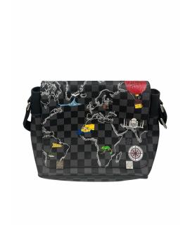 LOUIS VUITTON Сумка на плечо
