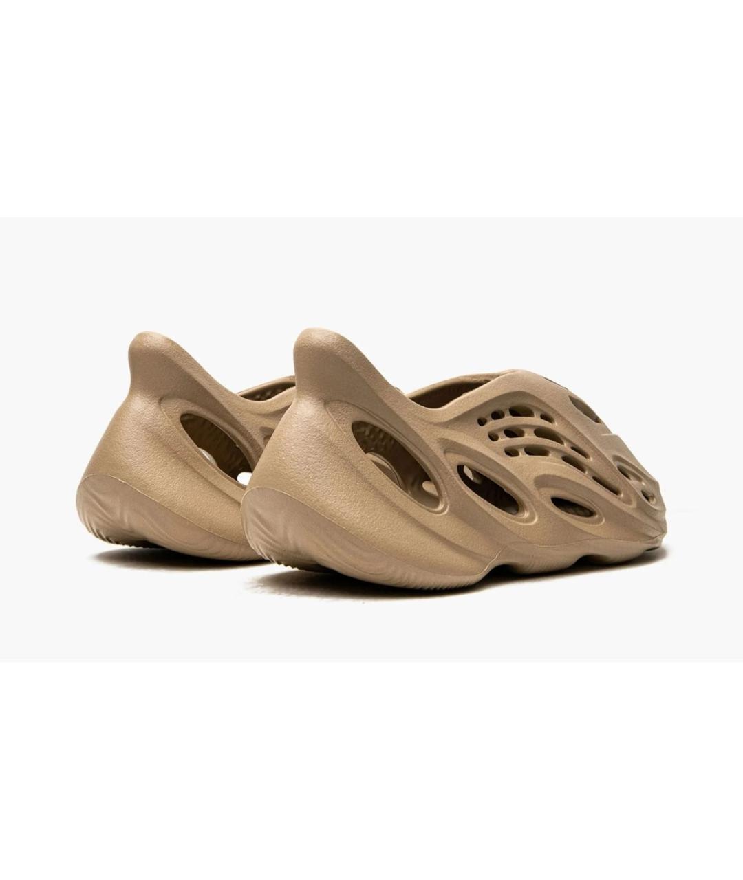 ADIDAS YEEZY Резиновые кроссовки, фото 3
