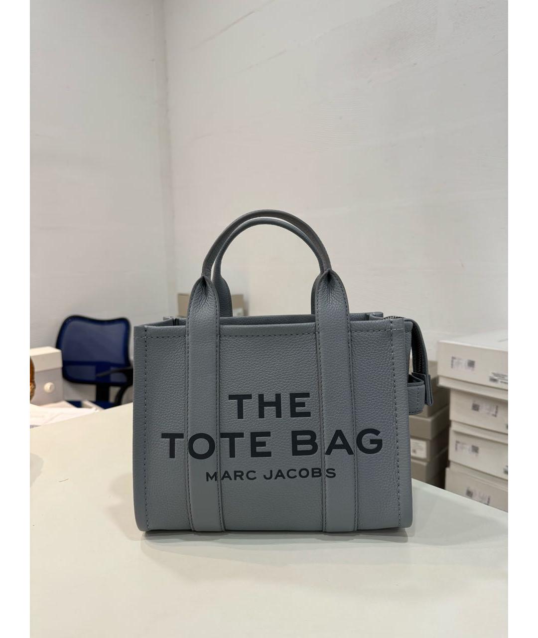 Marc Jacobs the tote newest bag