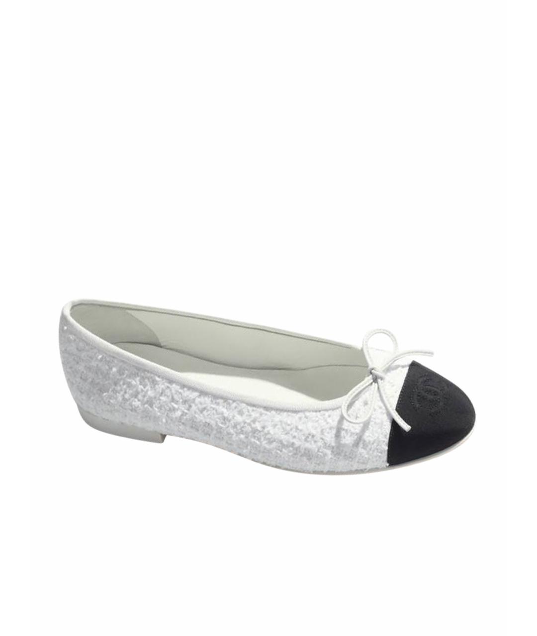 CHANEL Белые текстильные балетки, фото 1