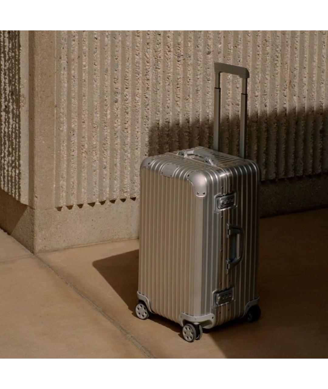 Rimowa Серебрянный чемодан, фото 7