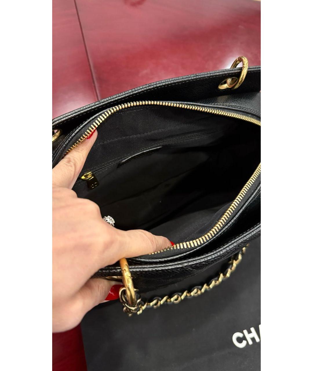 CHANEL PRE-OWNED Черная пелетеная сумка через плечо, фото 4