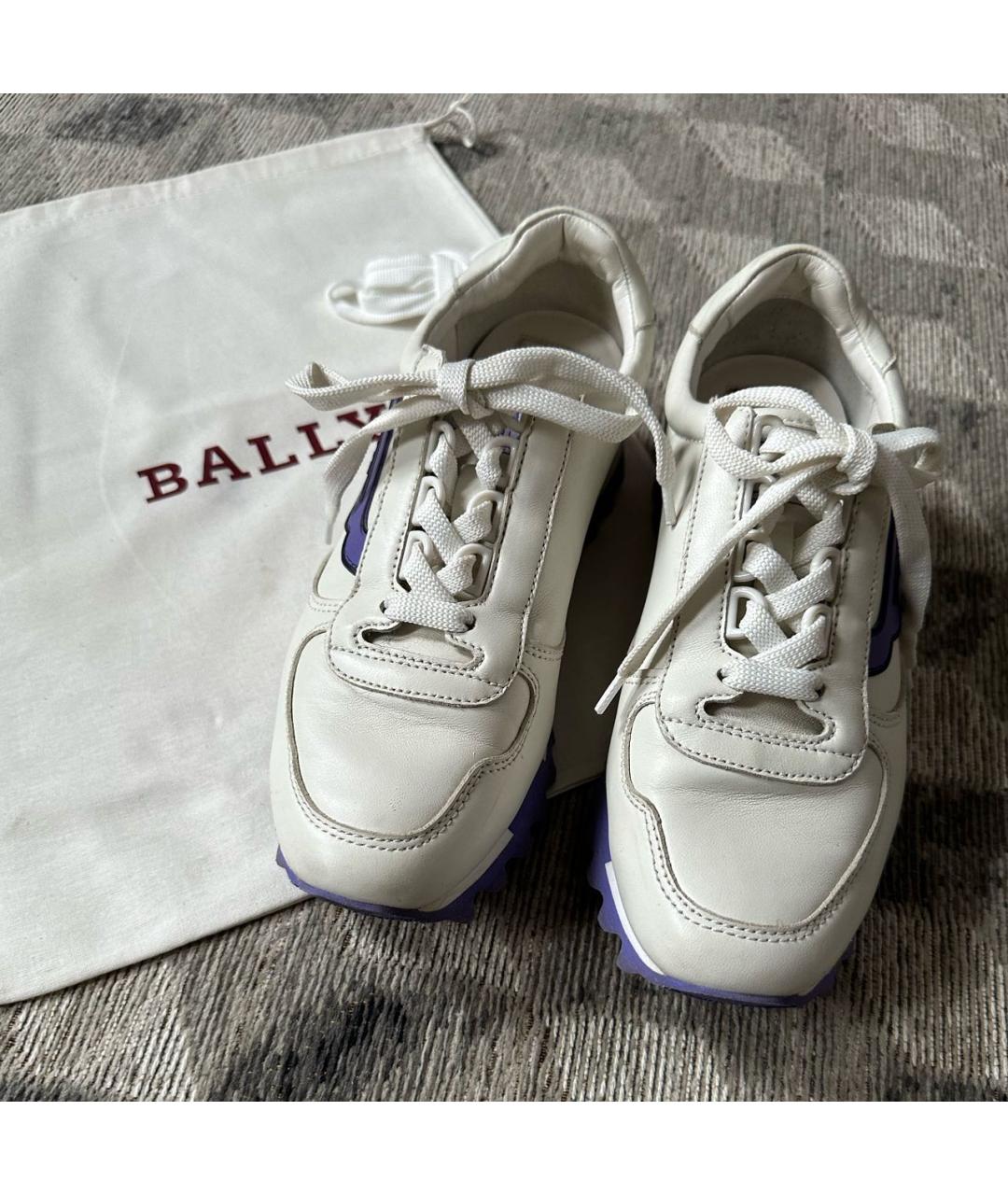 BALLY Белые кожаные кроссовки, фото 2