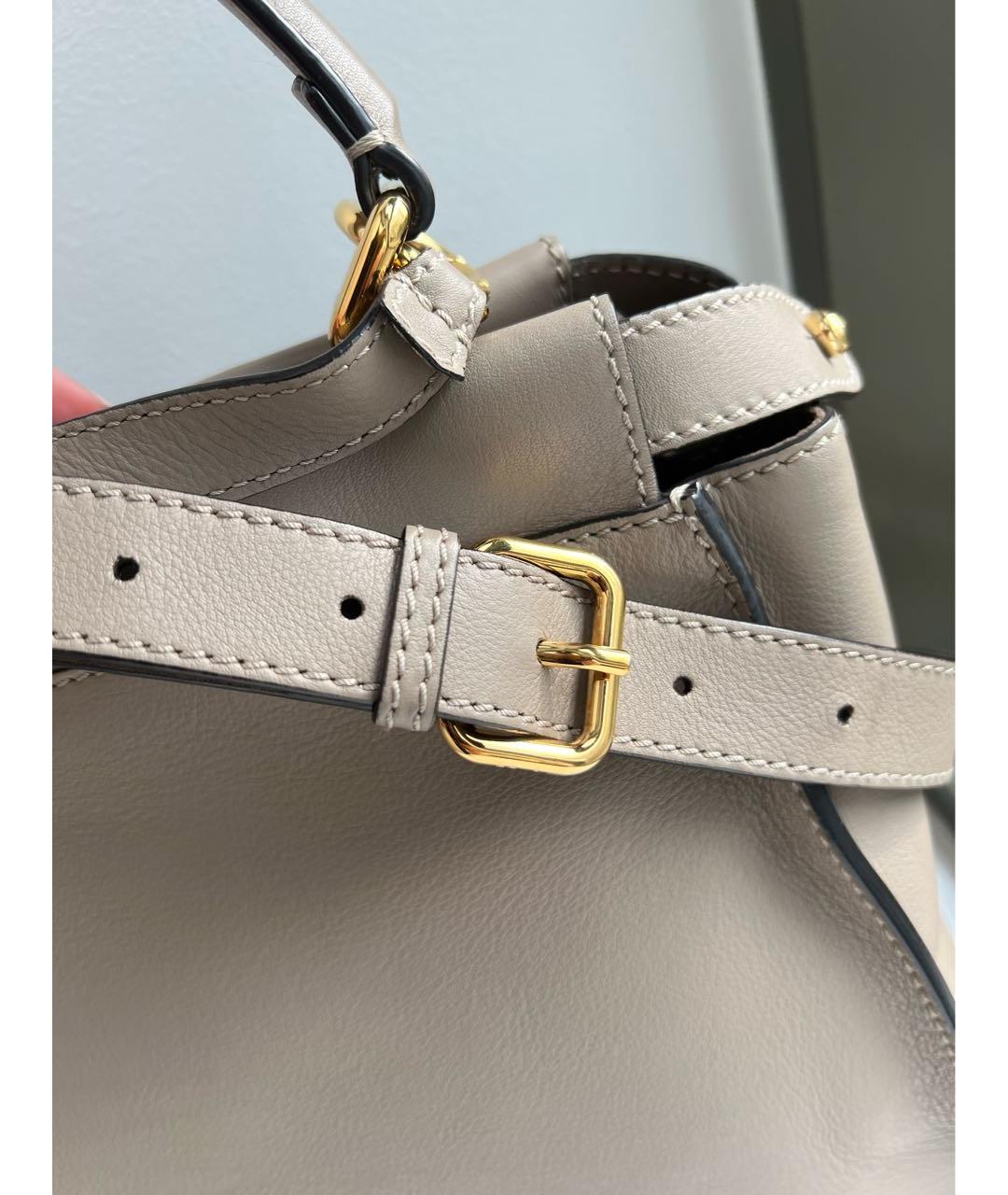 FENDI Бежевая кожаная сумка с короткими ручками, фото 2