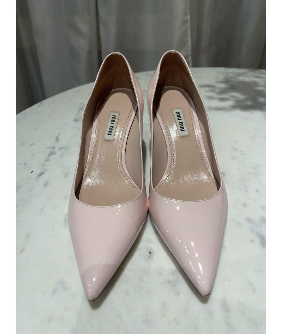 MIU MIU Розовые туфли из лакированной кожи, фото 2
