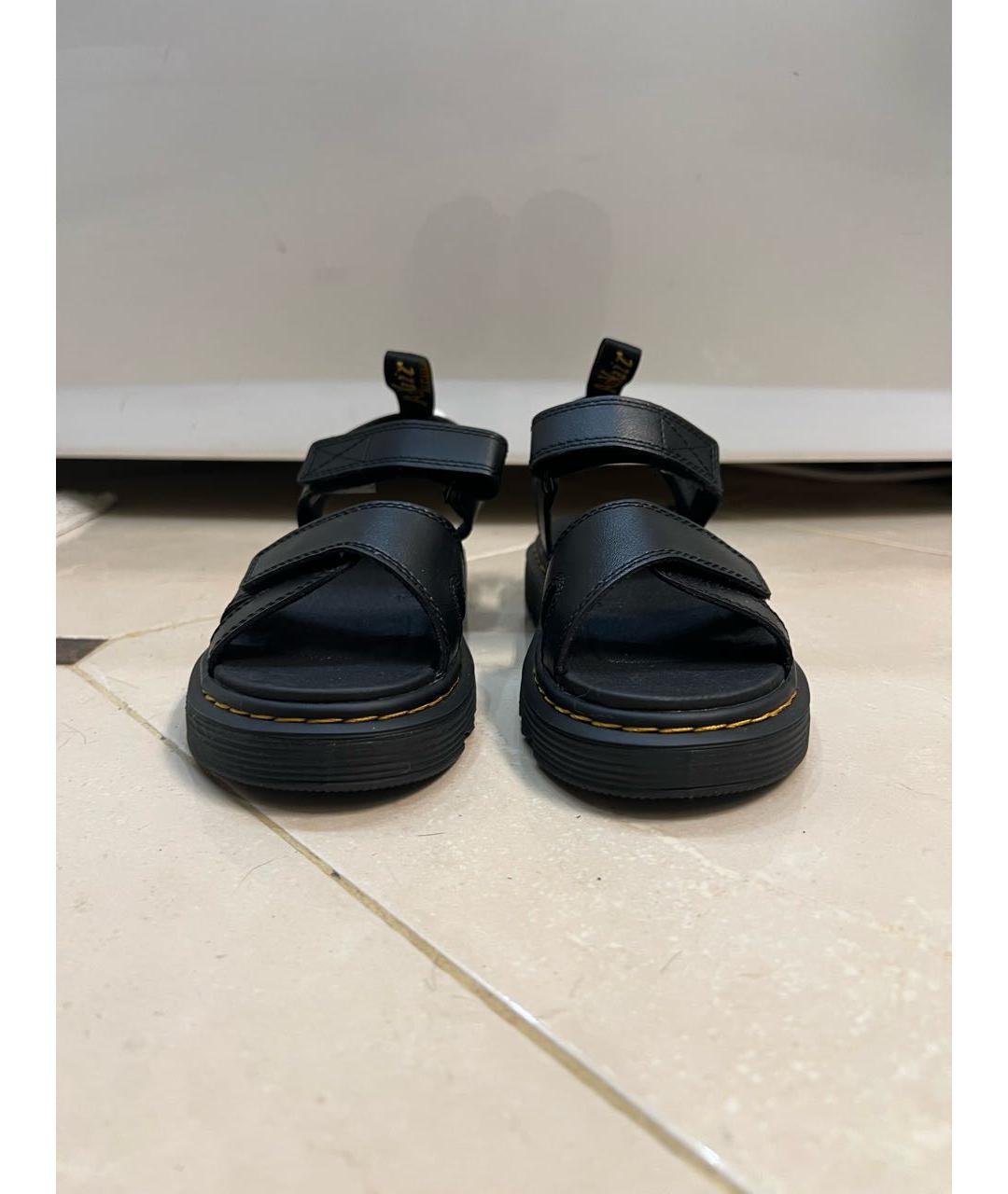 DR. MARTENS Черные кожаные сандалии и шлепанцы, фото 6