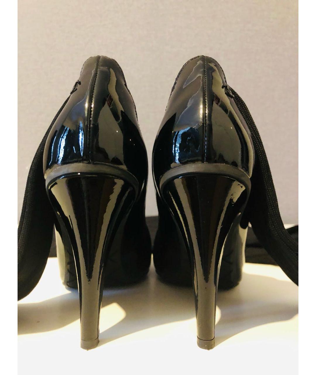 CHANEL PRE-OWNED Черные туфли из лакированной кожи, фото 5