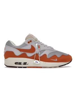 NIKE Низкие кроссовки / кеды
