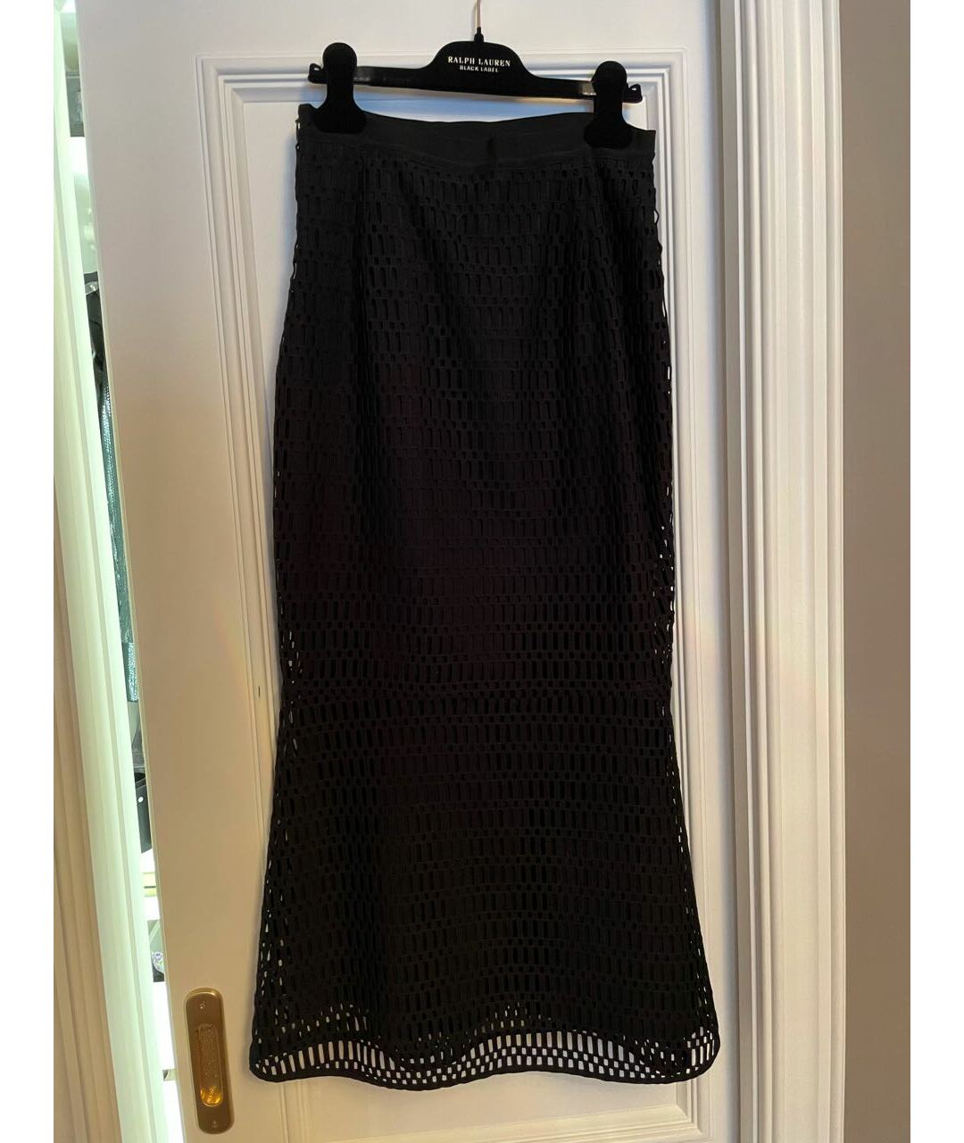 SANDRO Черная синтетическая юбка миди, фото 2