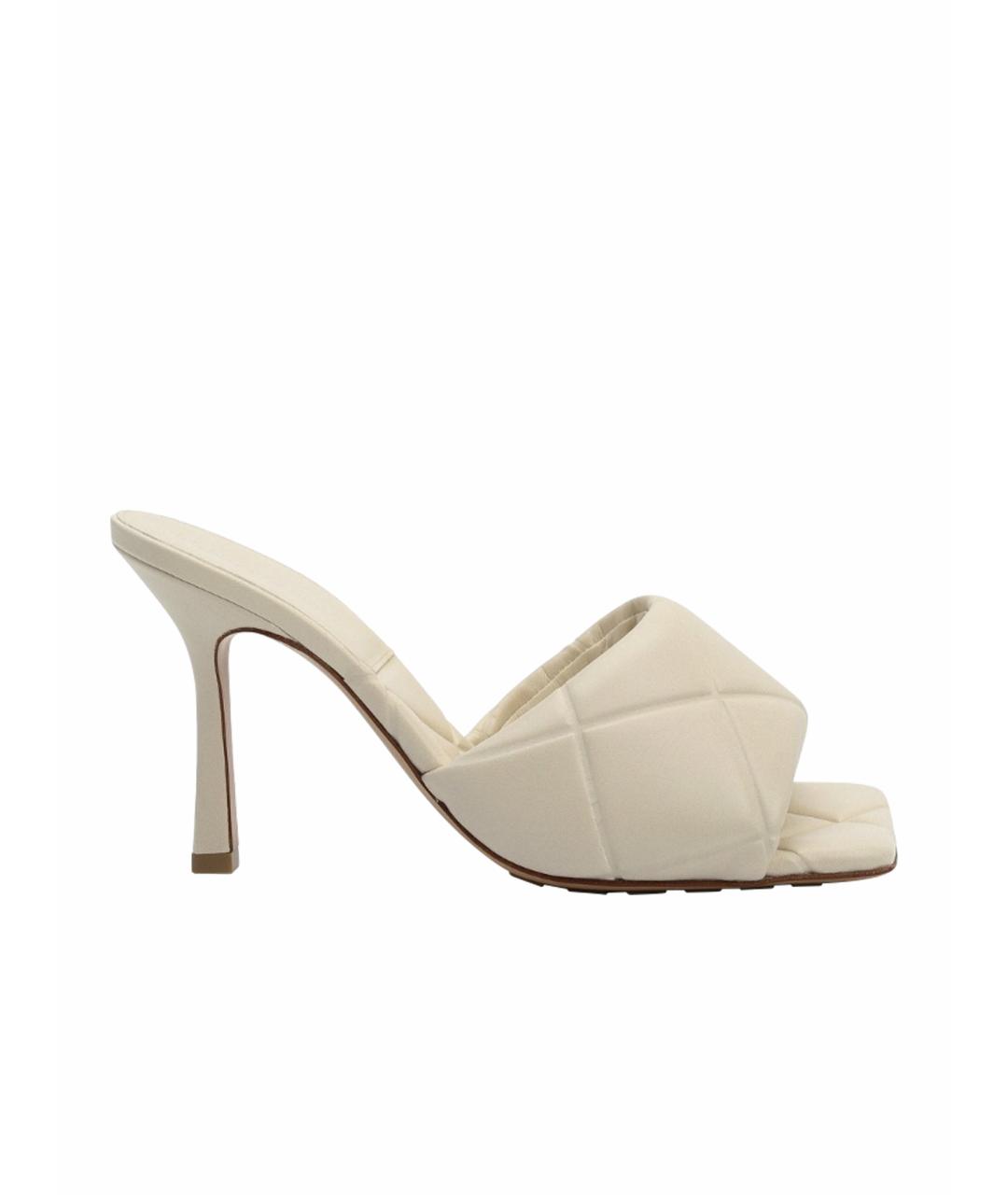 BOTTEGA VENETA Бежевые кожаные мюли, фото 1