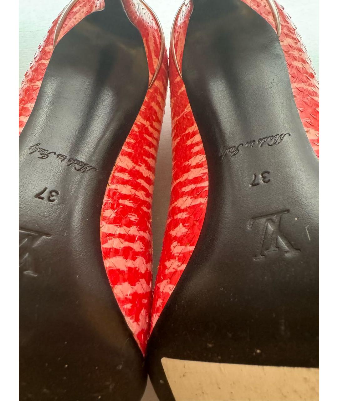 LOUIS VUITTON PRE-OWNED Красные кожаные туфли, фото 5