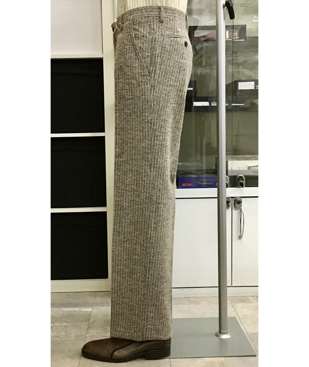 BILANCIONI Бежевые шерстяные классические брюки, фото 3