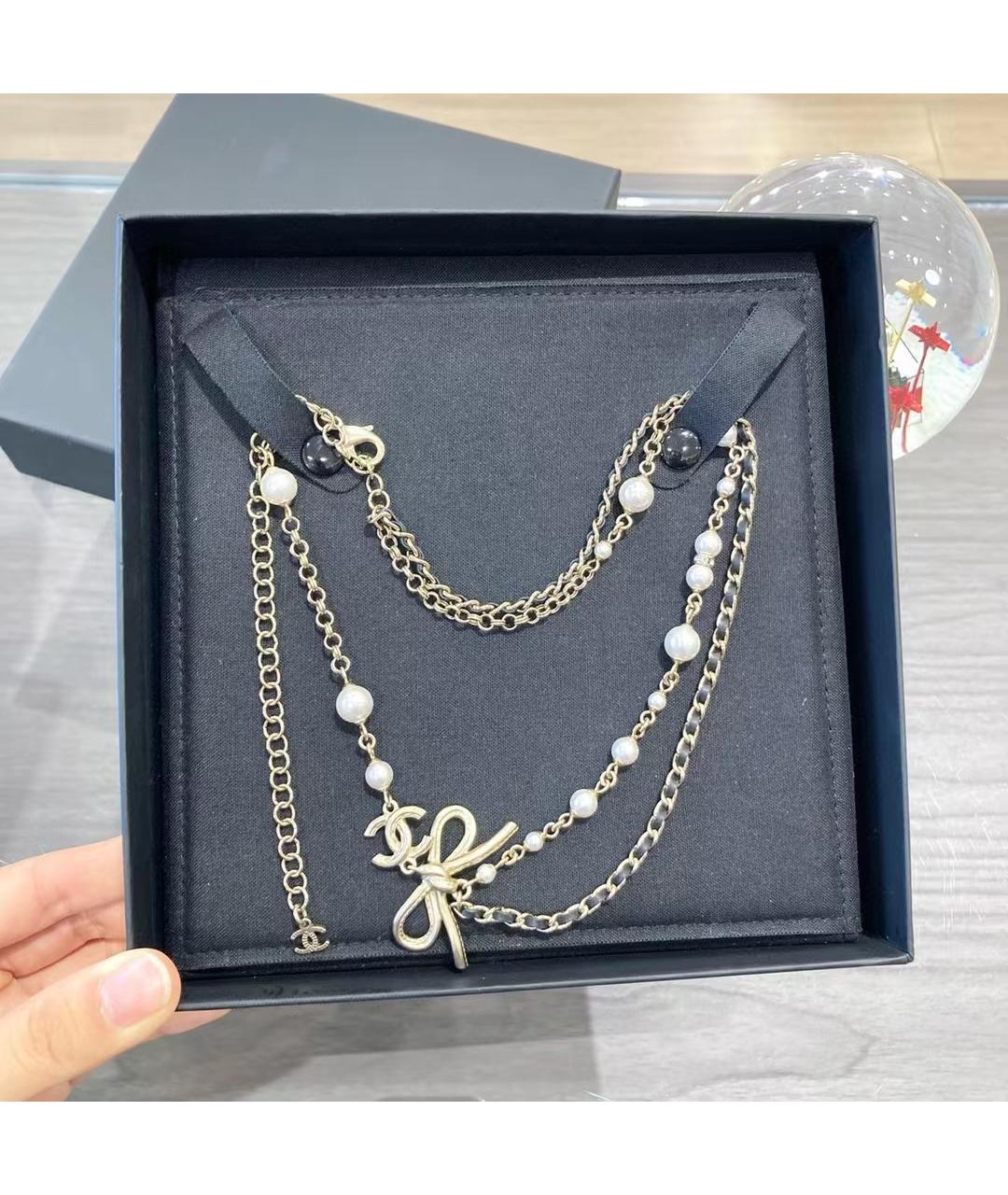 CHANEL Белое жемчужное колье, фото 2