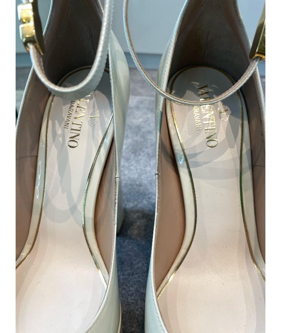 VALENTINO Белые туфли из лакированной кожи, фото 6