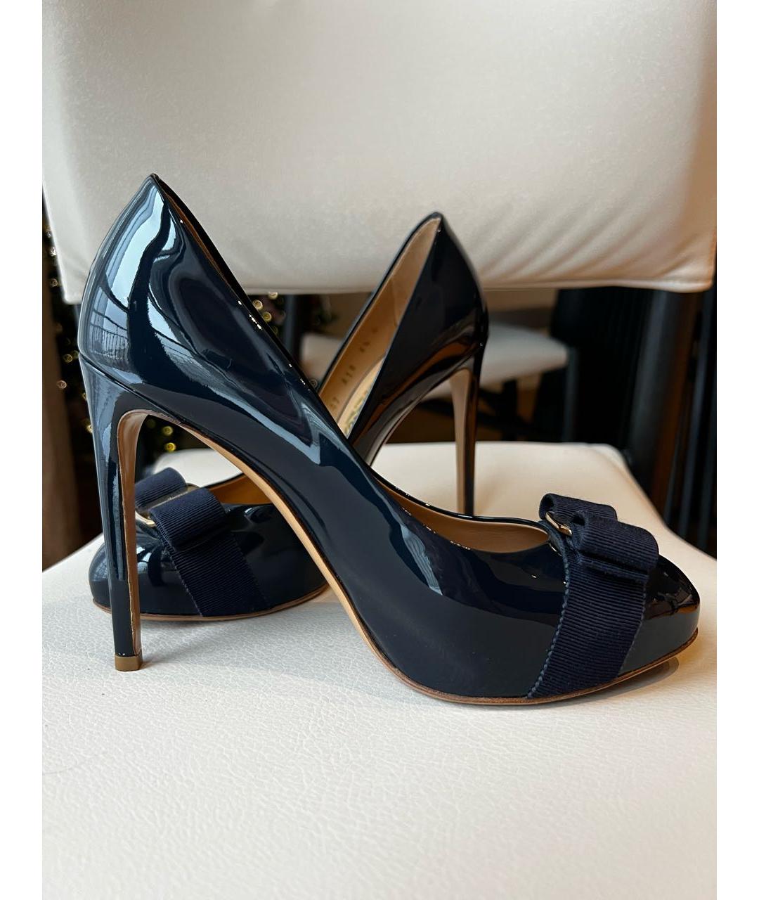 SALVATORE FERRAGAMO Темно-синие кожаные туфли, фото 5