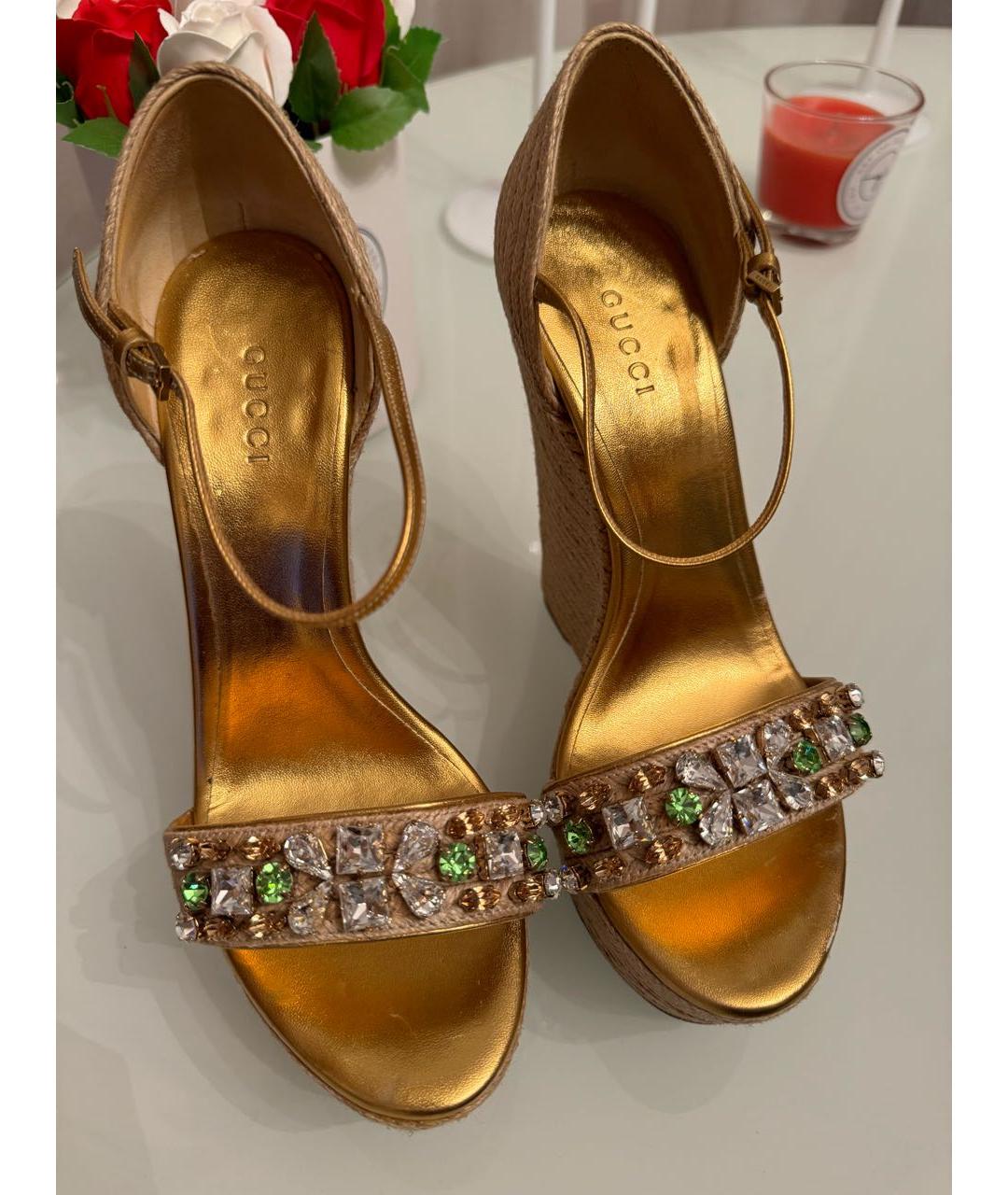 GUCCI Бежевые босоножки, фото 2