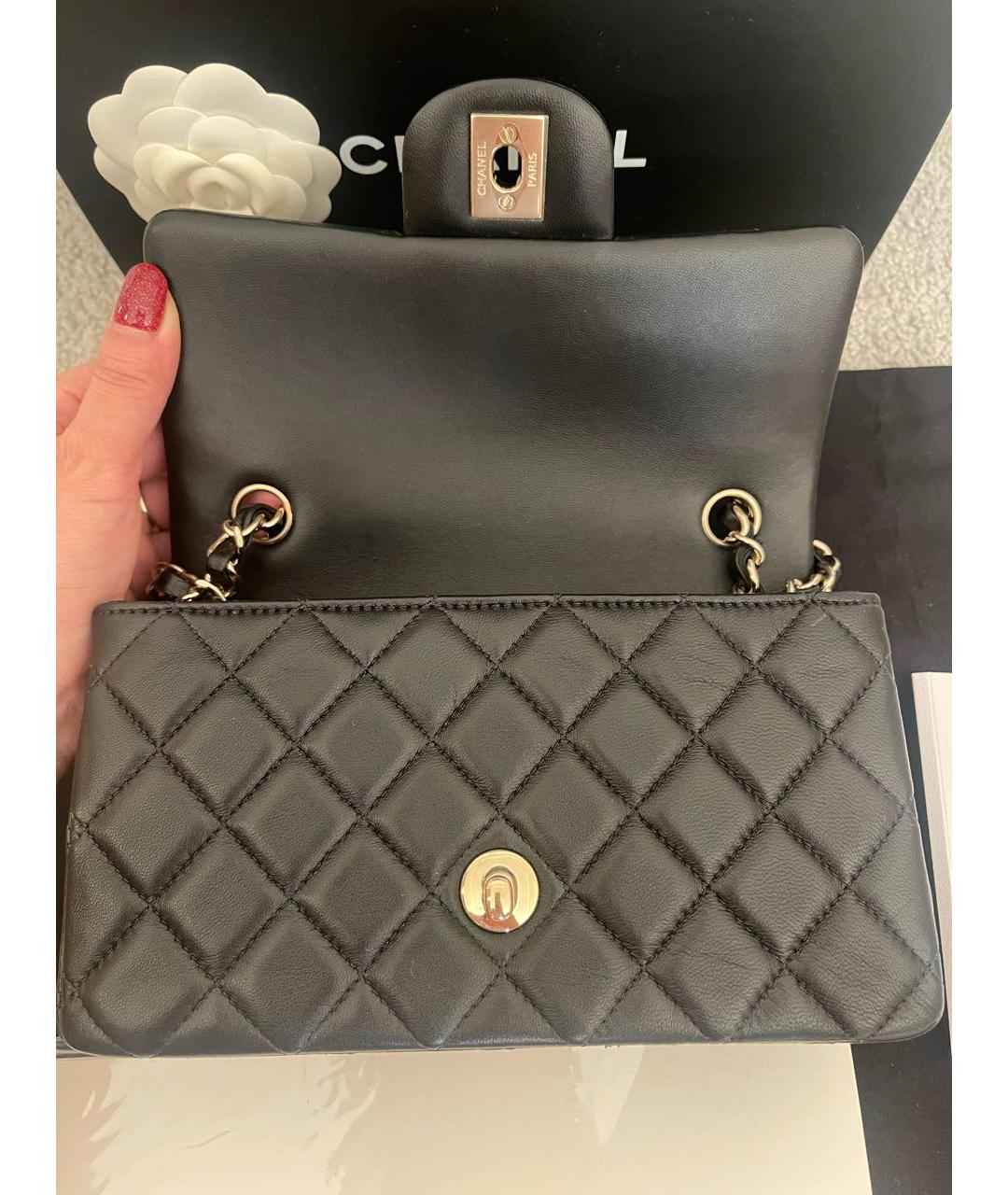 CHANEL PRE-OWNED Черная кожаная сумка через плечо, фото 5