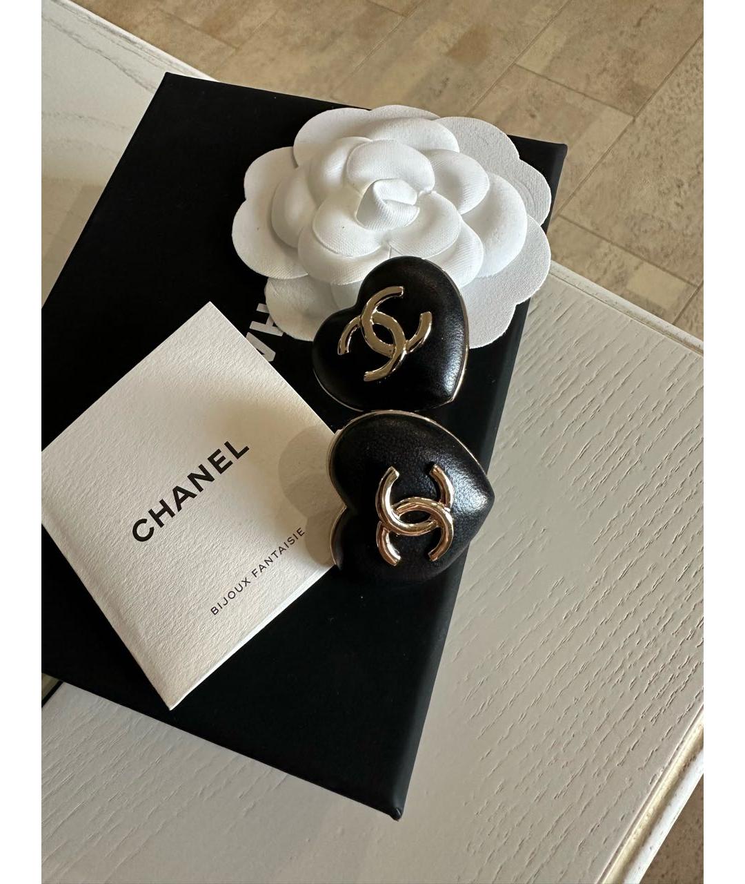 CHANEL Черные кожаные серьги, фото 3