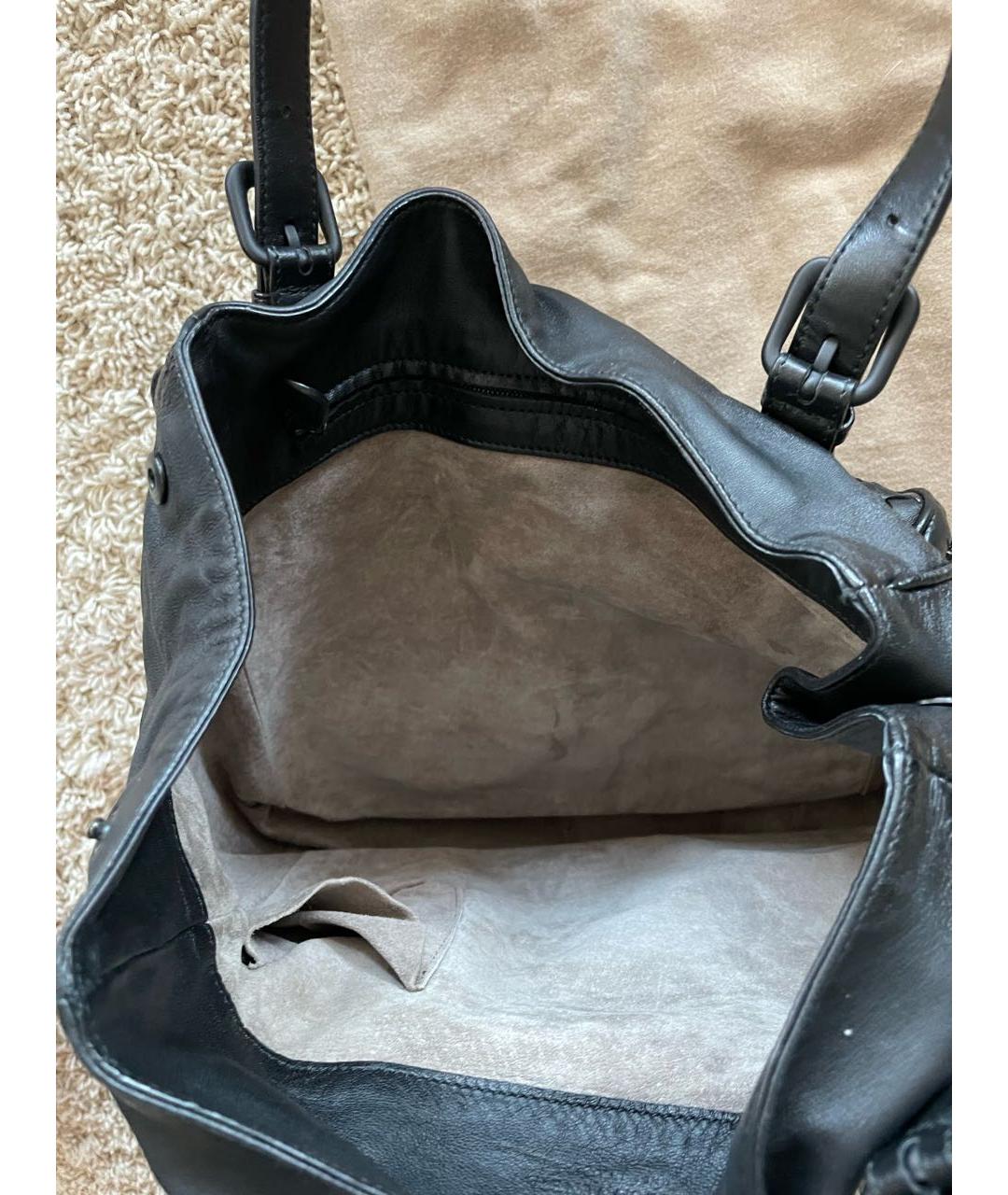 BOTTEGA VENETA Черная кожаная сумка с короткими ручками, фото 5