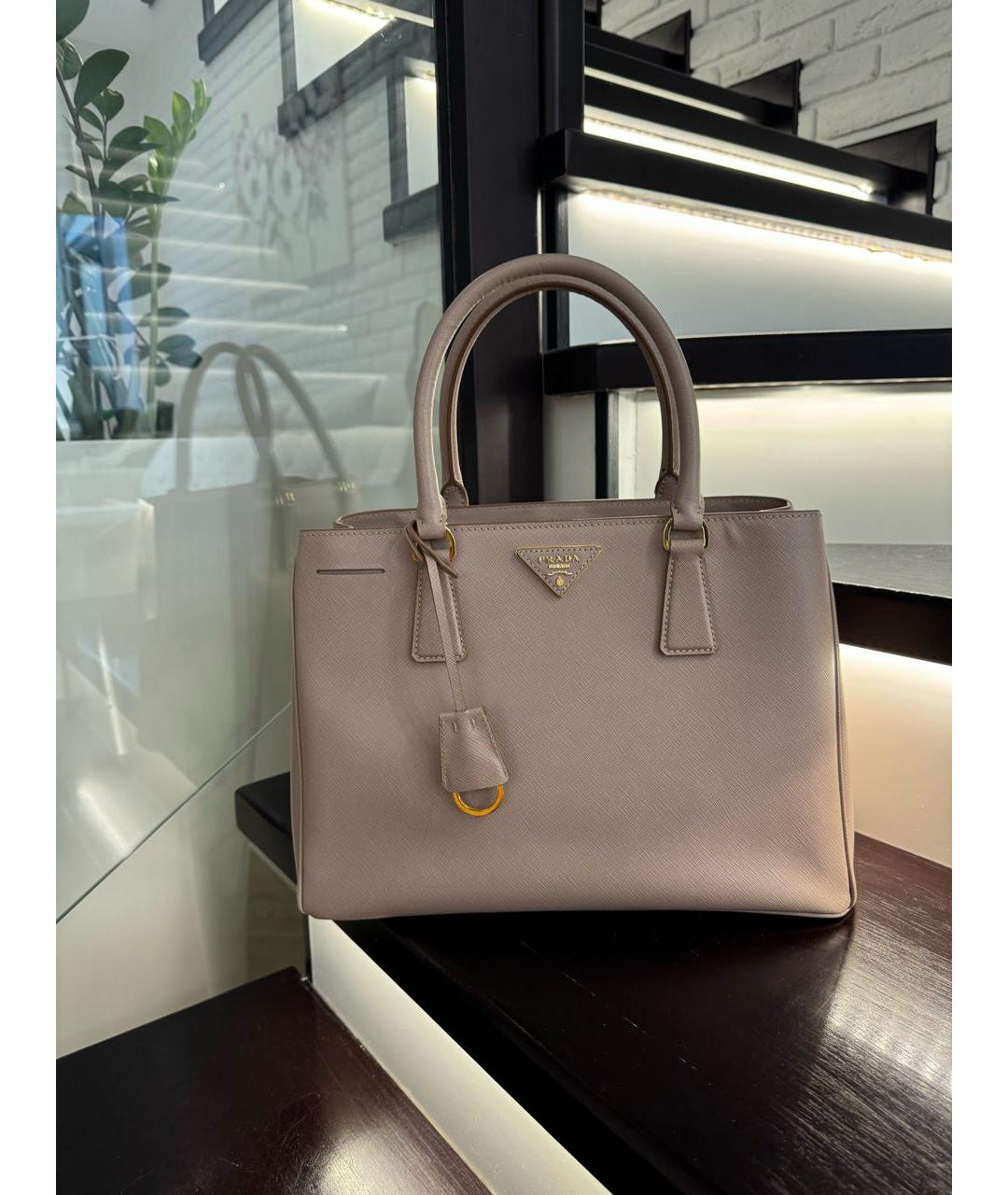 Prada saffiano lux medium online