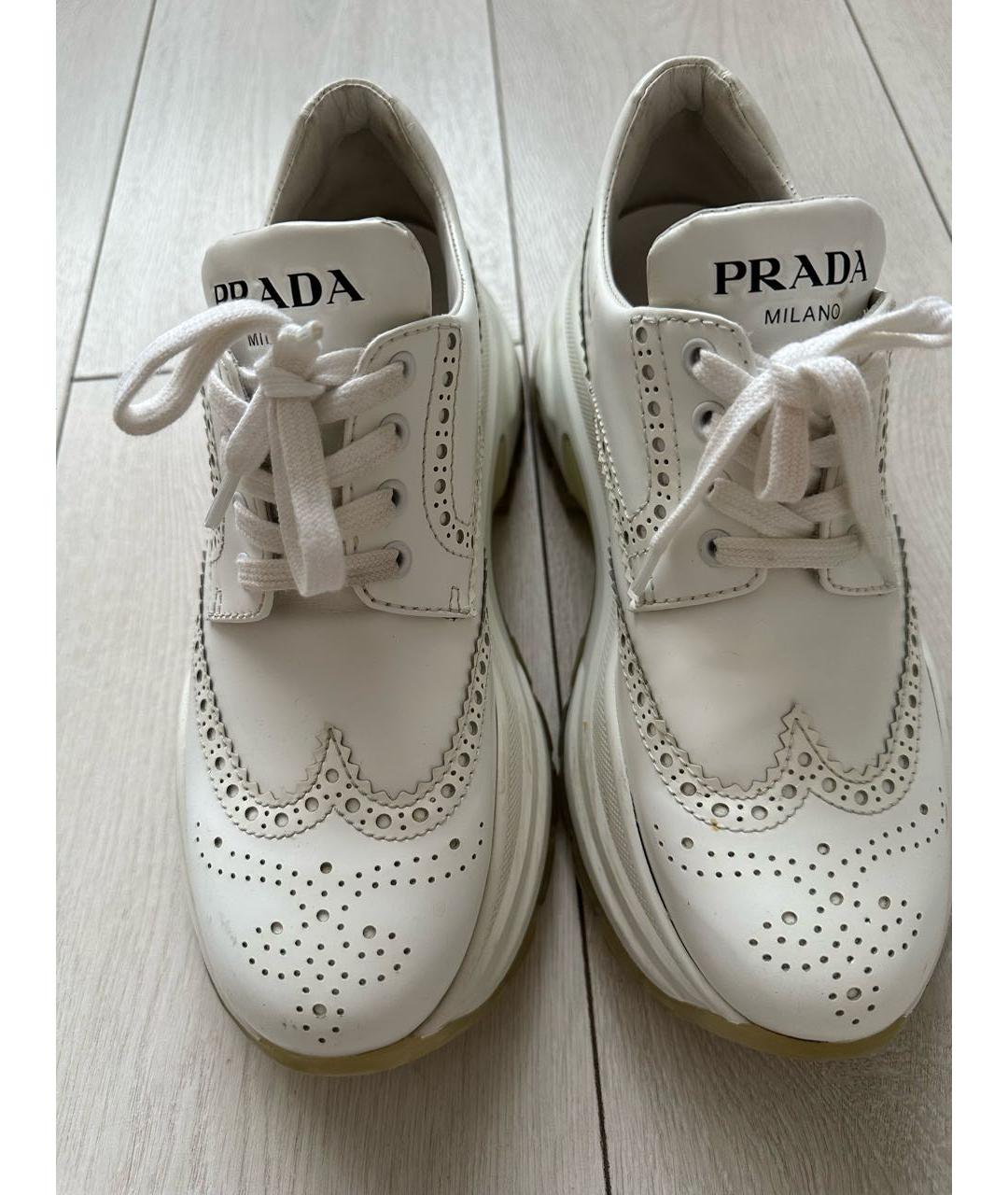 PRADA Белые кожаные кроссовки, фото 3
