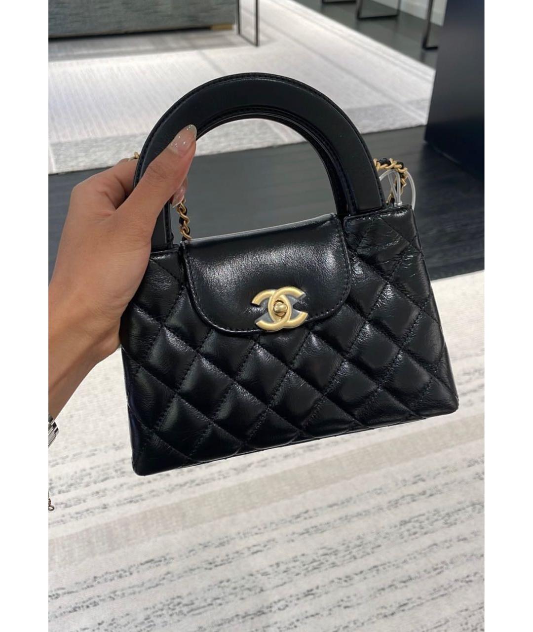 CHANEL Черная кожаная сумка с короткими ручками, фото 2