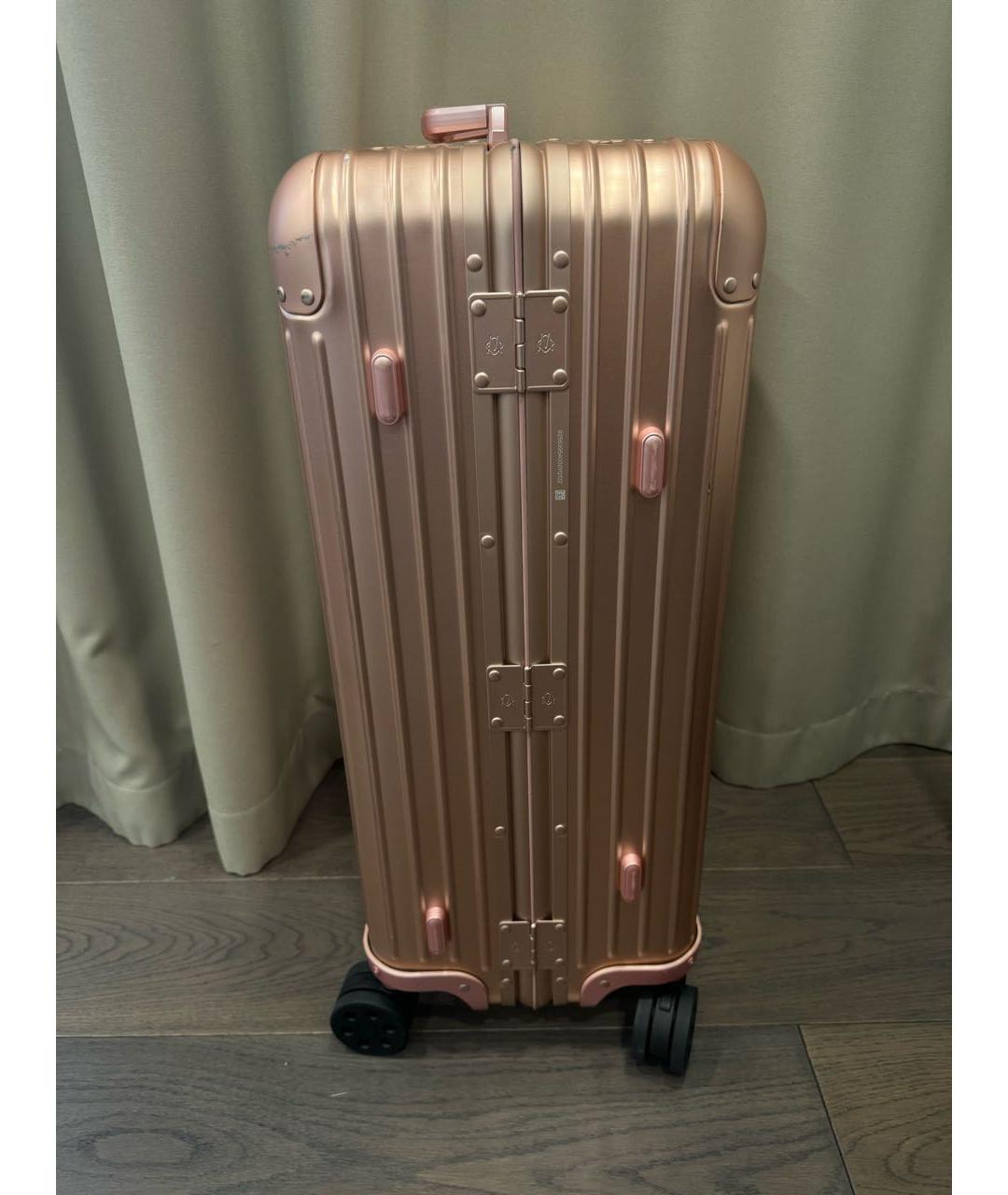 Rimowa Розовый чемодан, фото 5