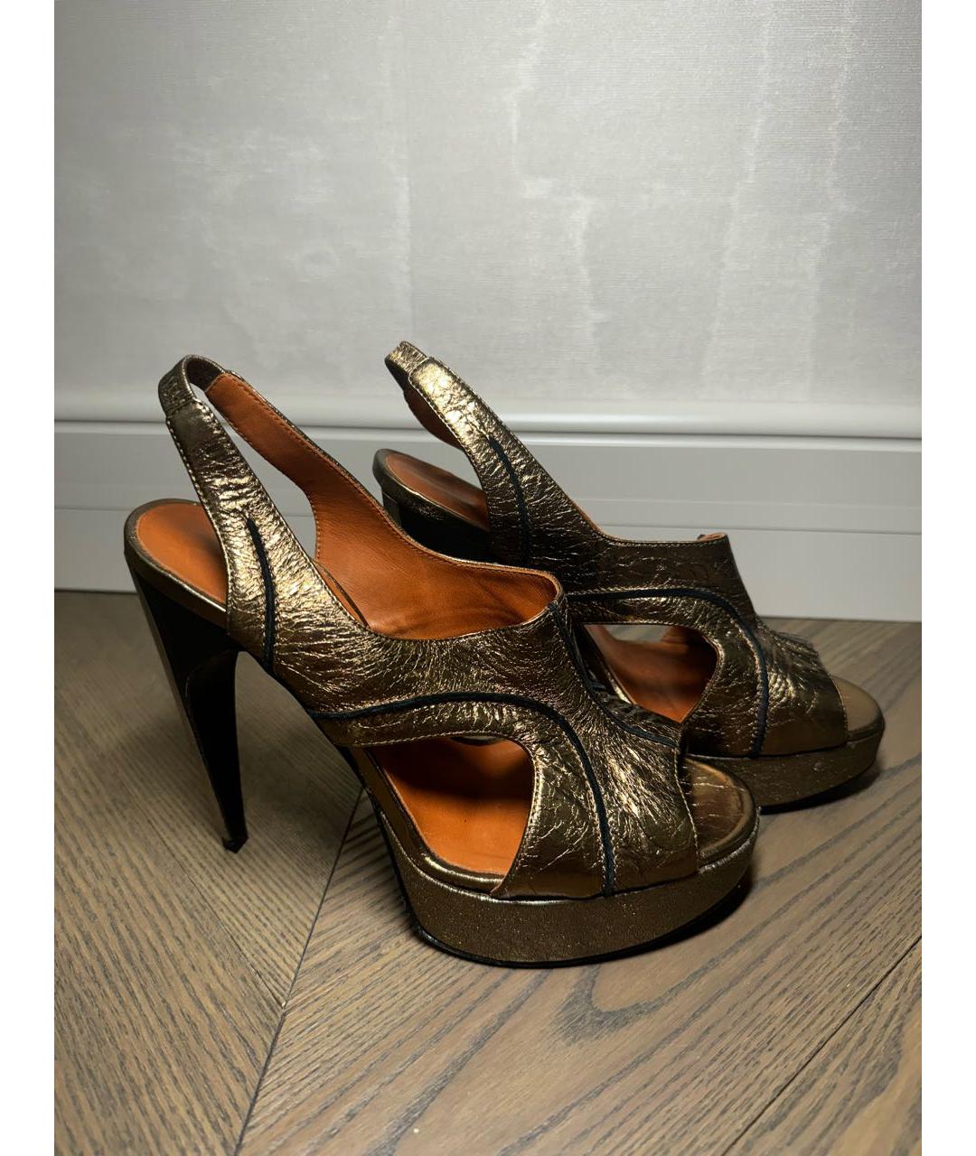 LANVIN Золотые кожаные босоножки, фото 7