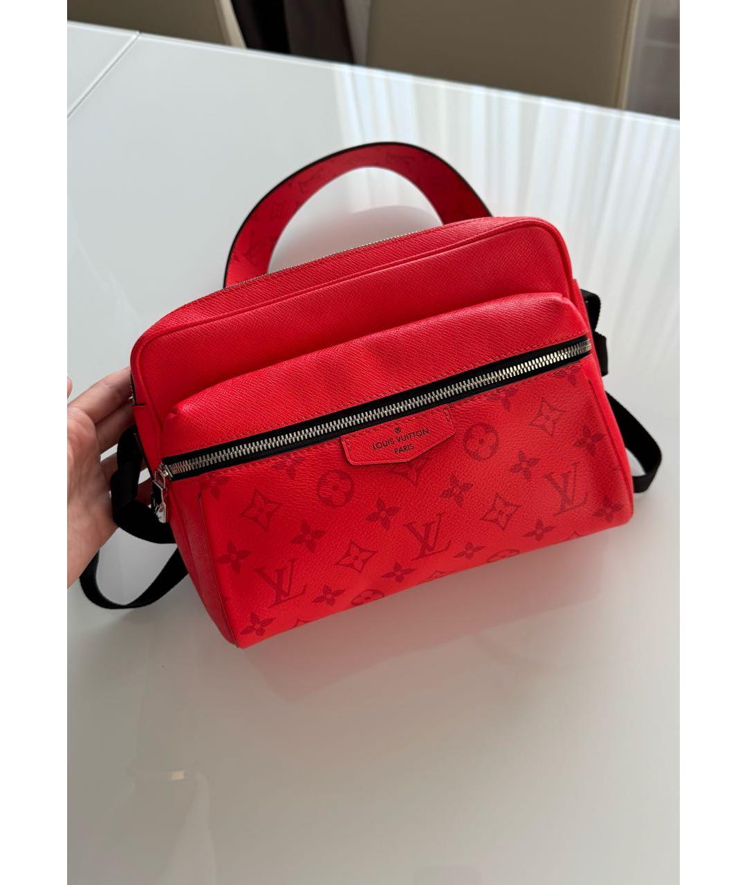 LOUIS VUITTON Красная кожаная сумка на плечо, фото 2