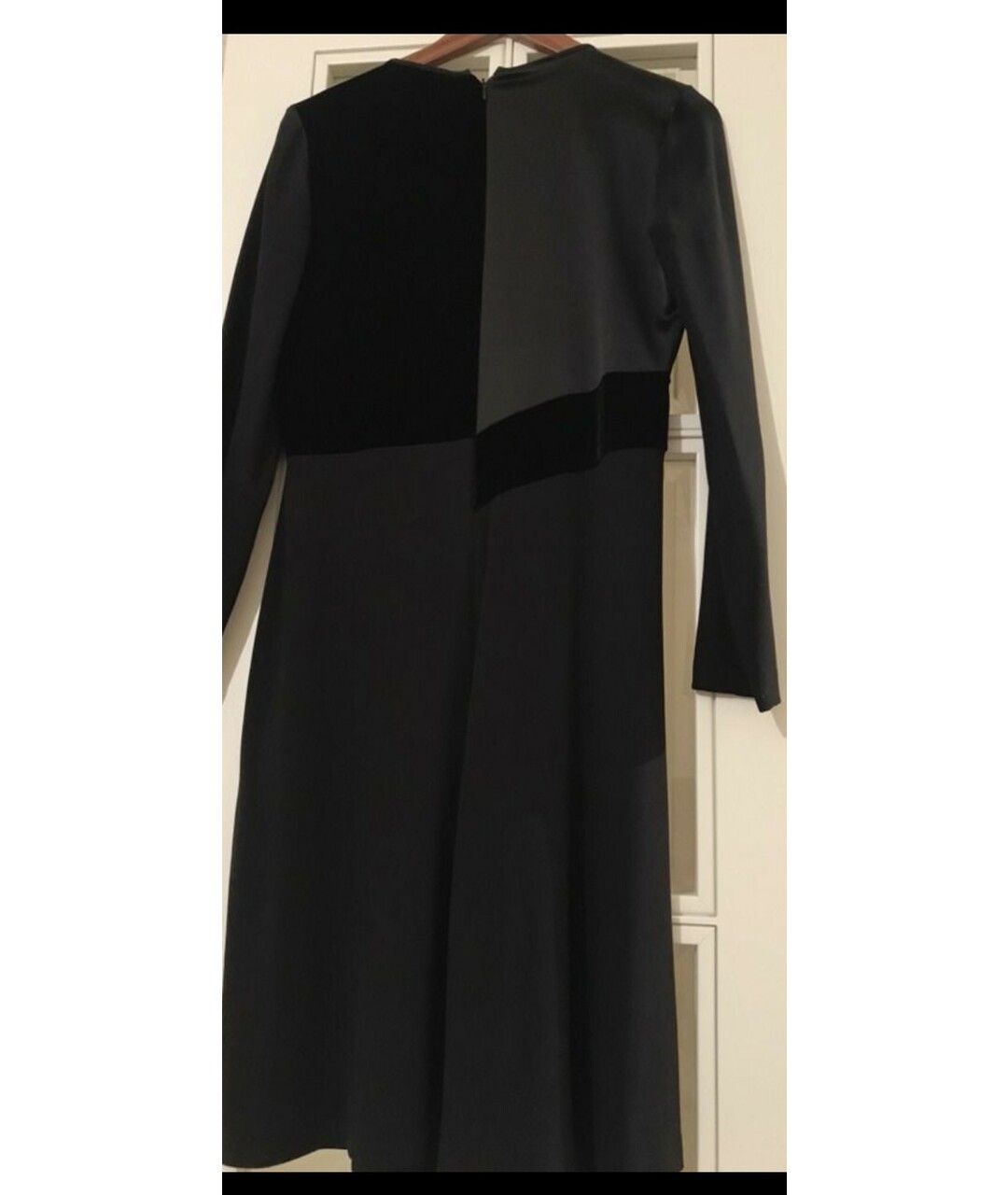 P.A.R.O.S.H. Черное бархатное коктейльное платье, фото 2