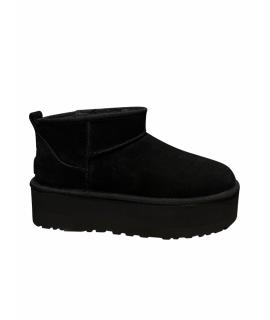 UGG AUSTRALIA Ботинки