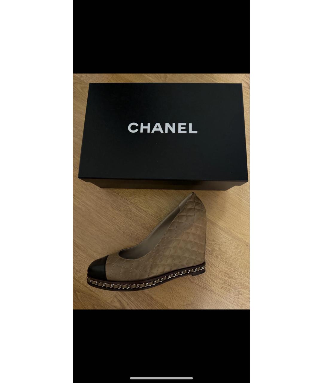 CHANEL PRE-OWNED Бежевые кожаные туфли, фото 6