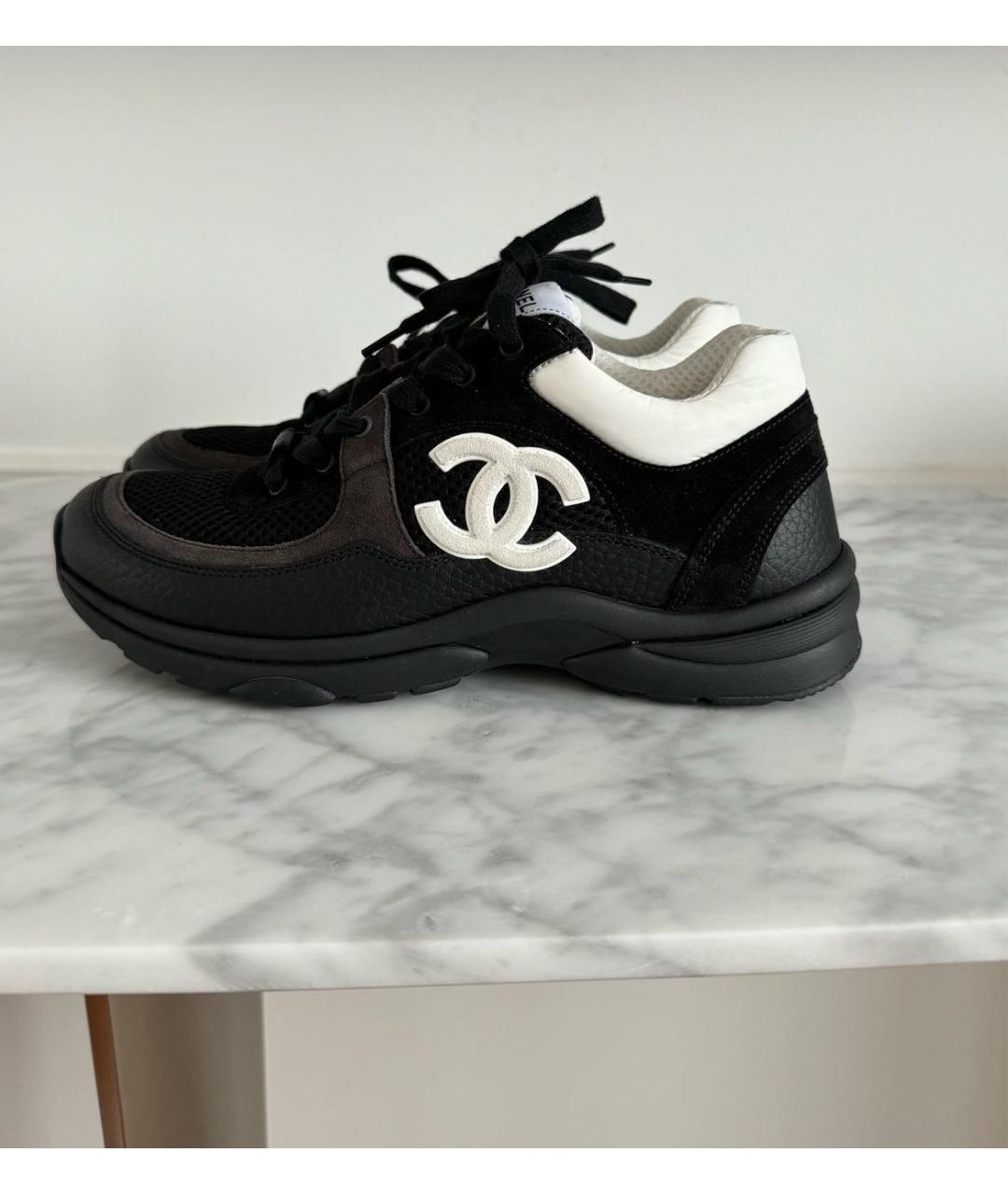 CHANEL Черные кожаные кроссовки, фото 2