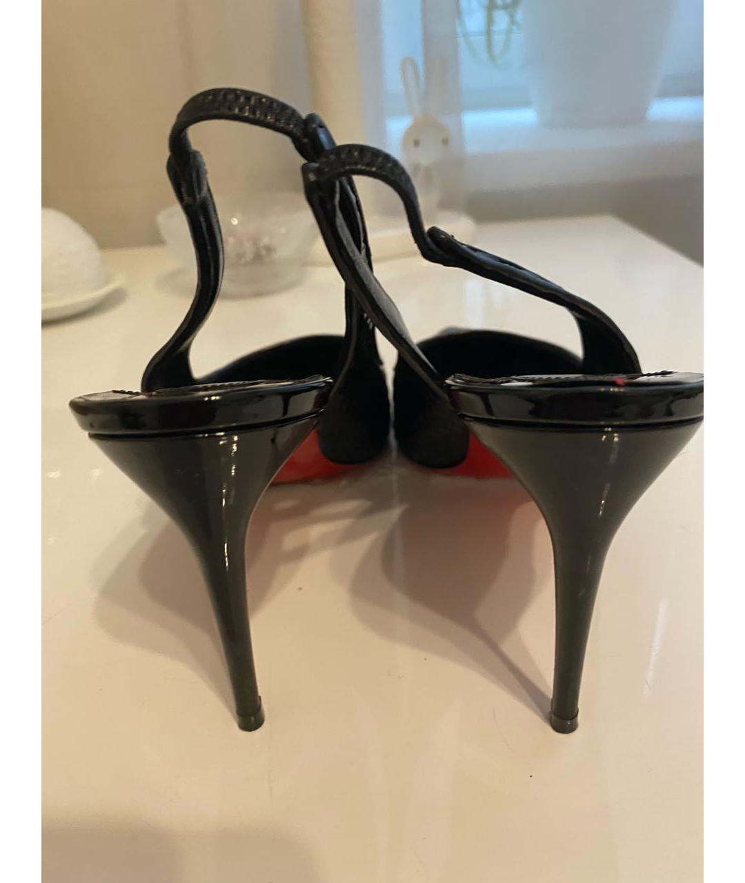 CHRISTIAN LOUBOUTIN Черные босоножки из лакированной кожи, фото 2