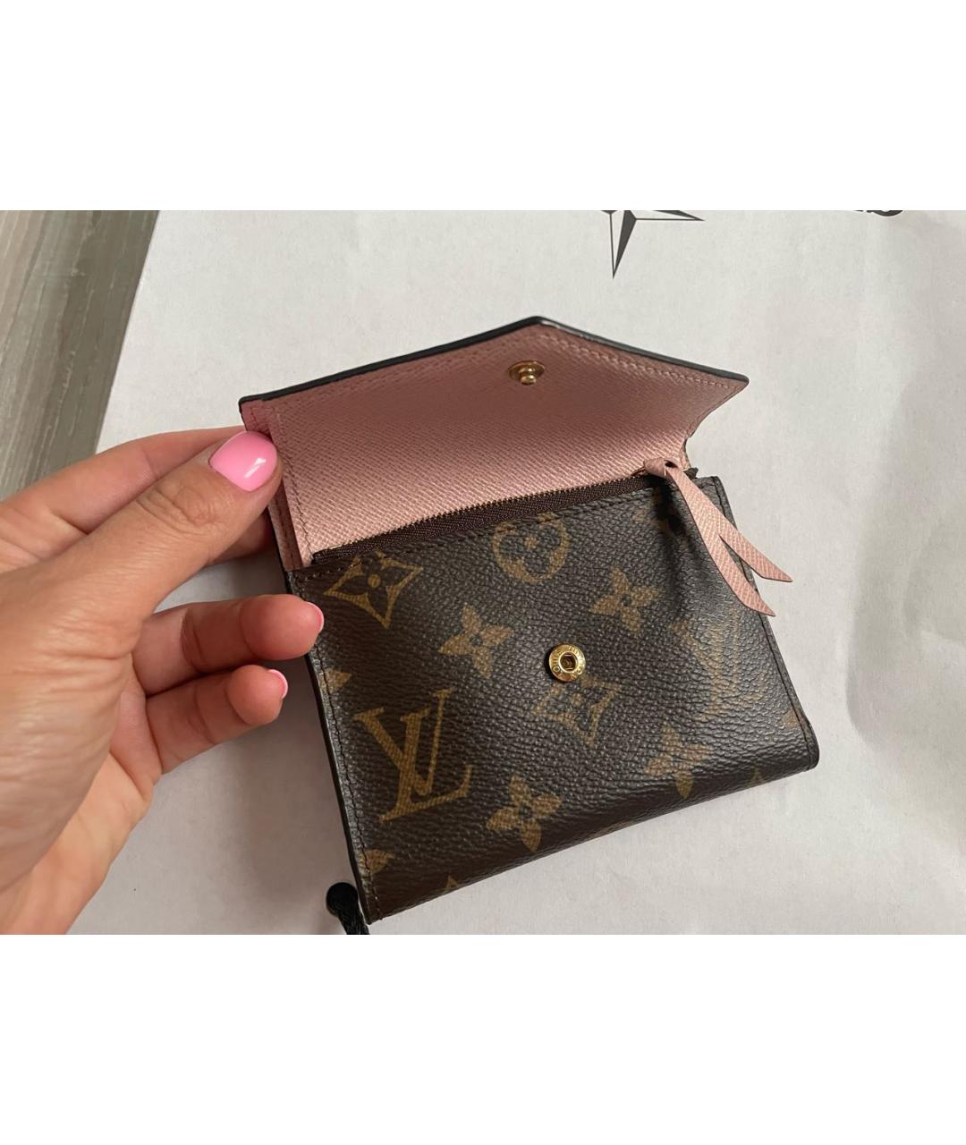 Кошельки LOUIS VUITTON PRE-OWNED