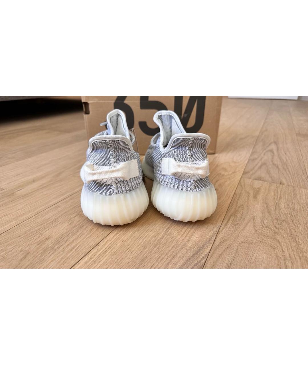 ADIDAS YEEZY Серые текстильные низкие кроссовки / кеды, фото 4