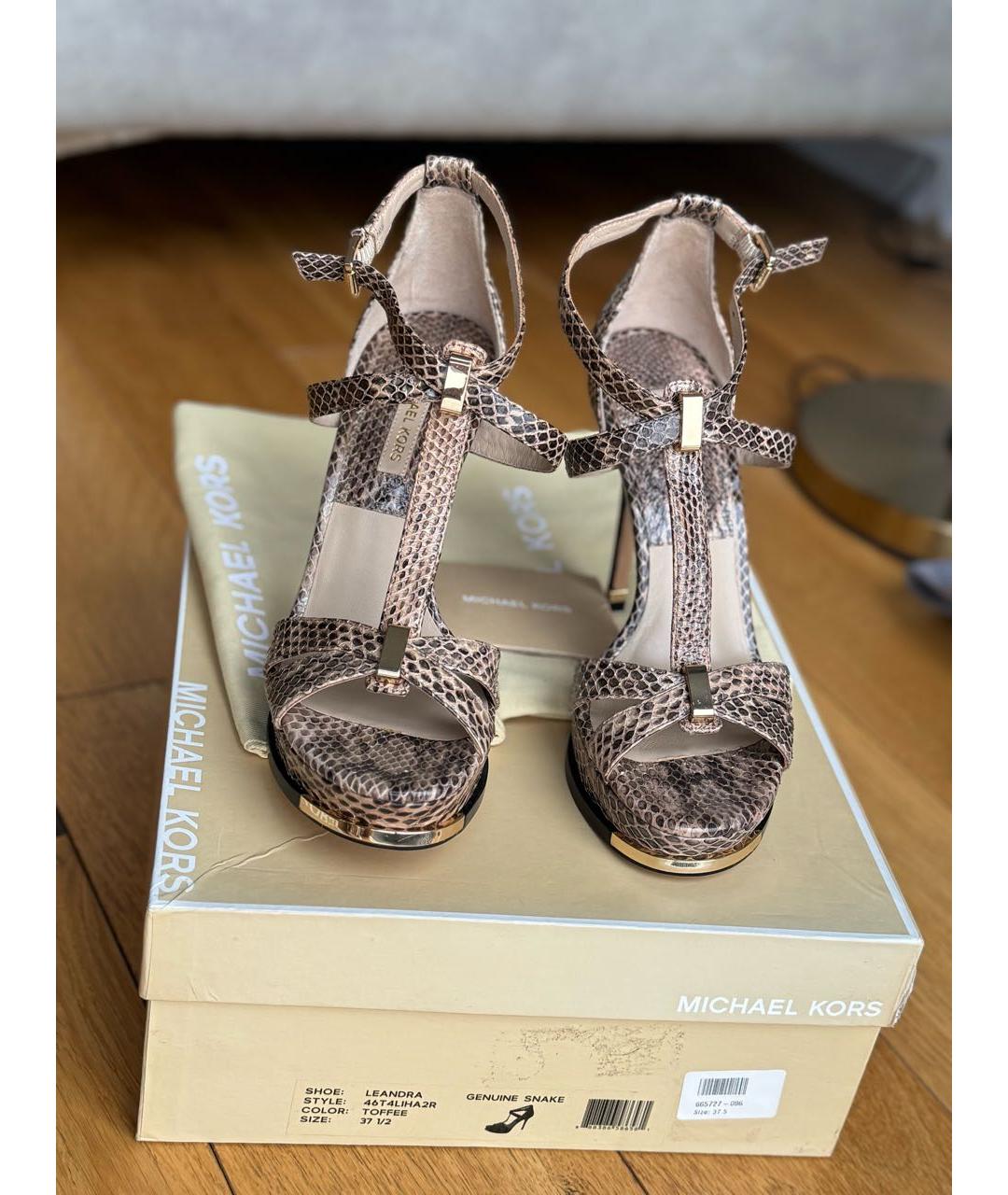 MICHAEL KORS Коричневые босоножки из экзотической кожи, фото 3