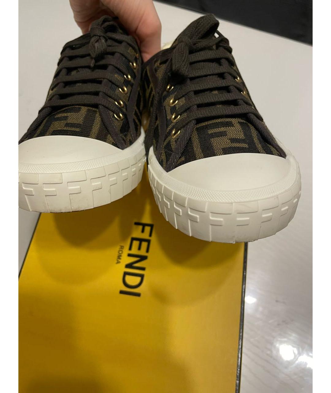 FENDI Коричневые текстильные кеды, фото 2