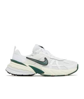NIKE Кроссовки