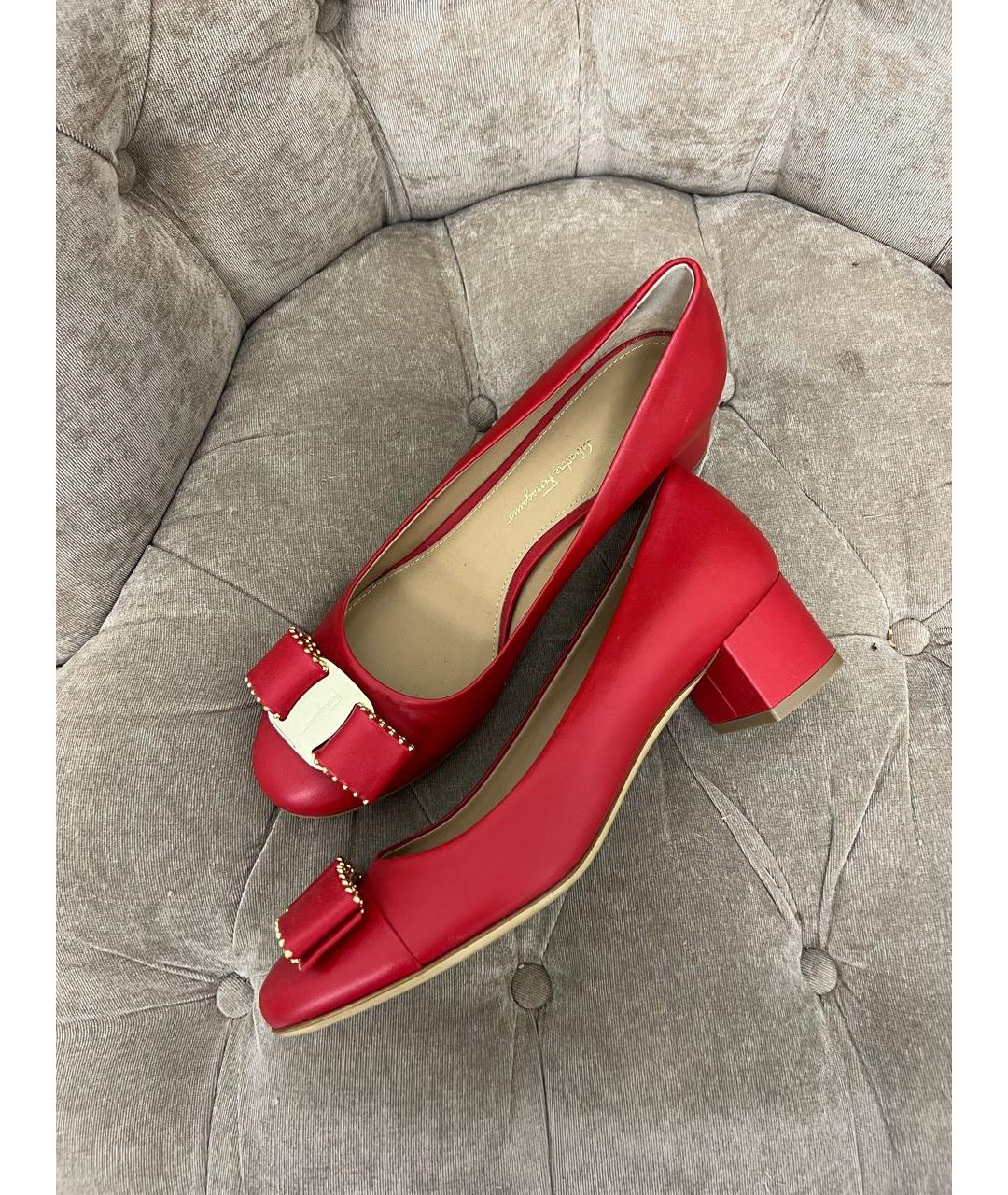SALVATORE FERRAGAMO Красные кожаные туфли, фото 8