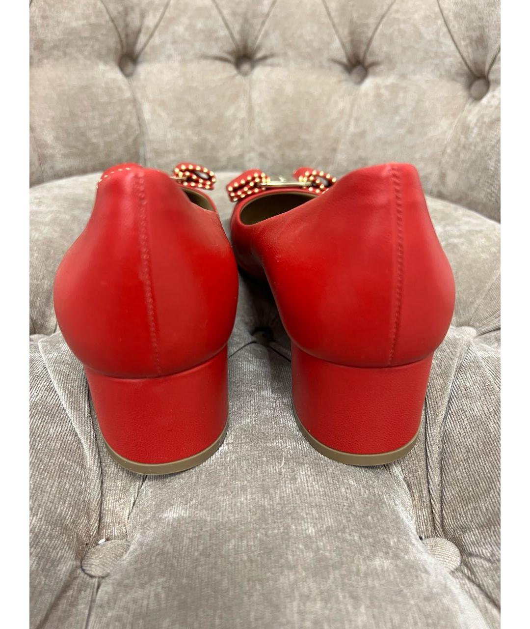 SALVATORE FERRAGAMO Красные кожаные туфли, фото 5