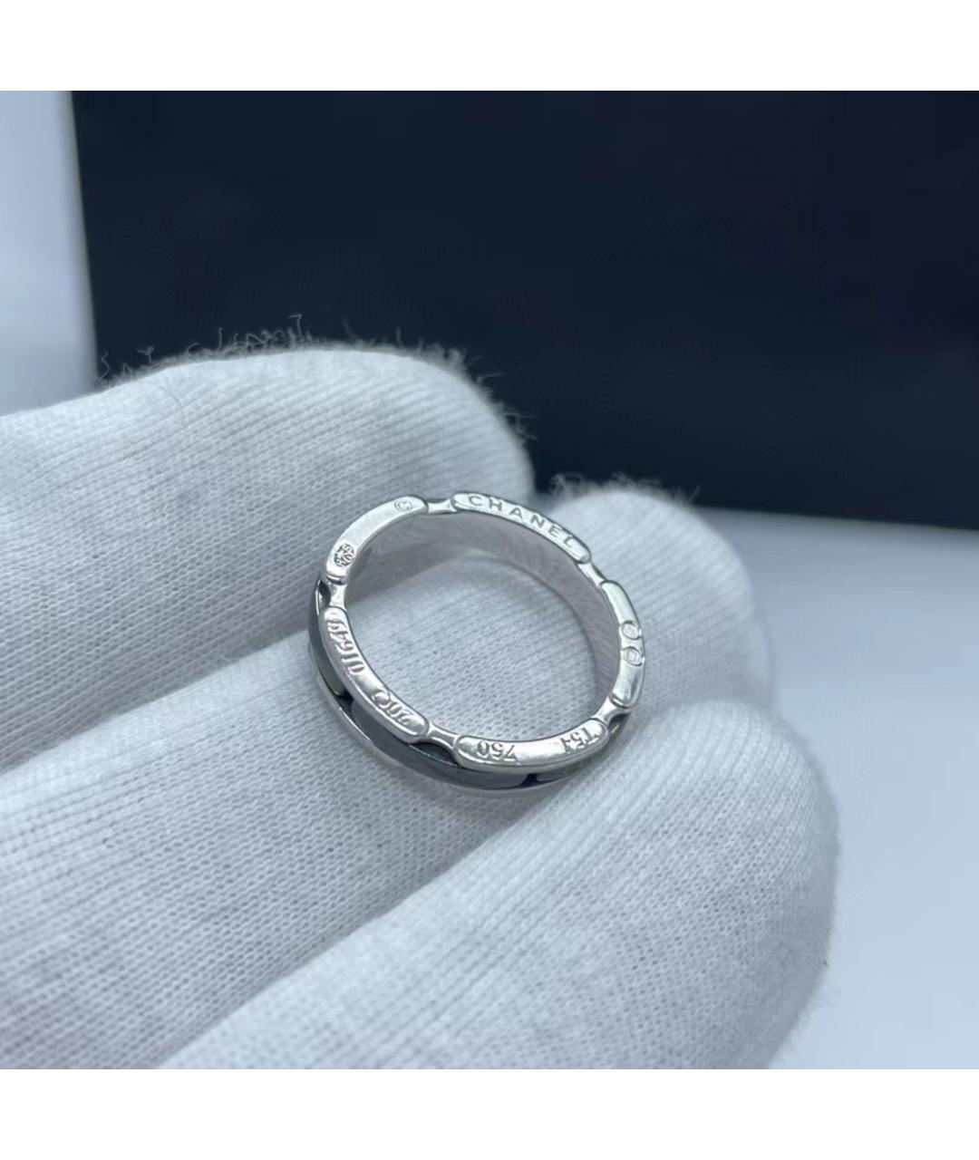 CHANEL PRE-OWNED Черное кольцо из белого золота, фото 8